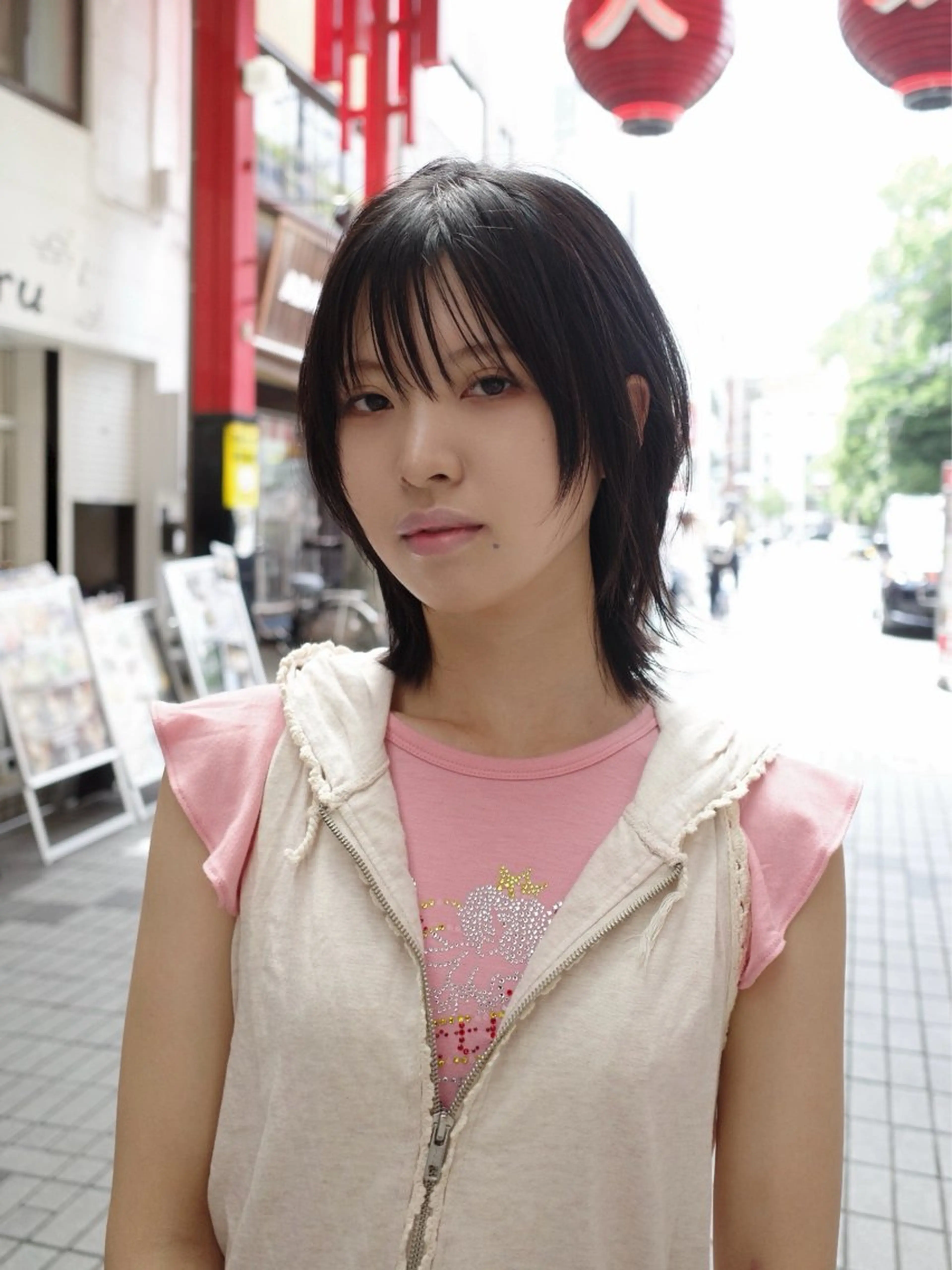 ミディアム カラー カット ヘアカラー トリートメント ハイトーン/ウルフ/ レイヤー/Asukaのヘアスタイル