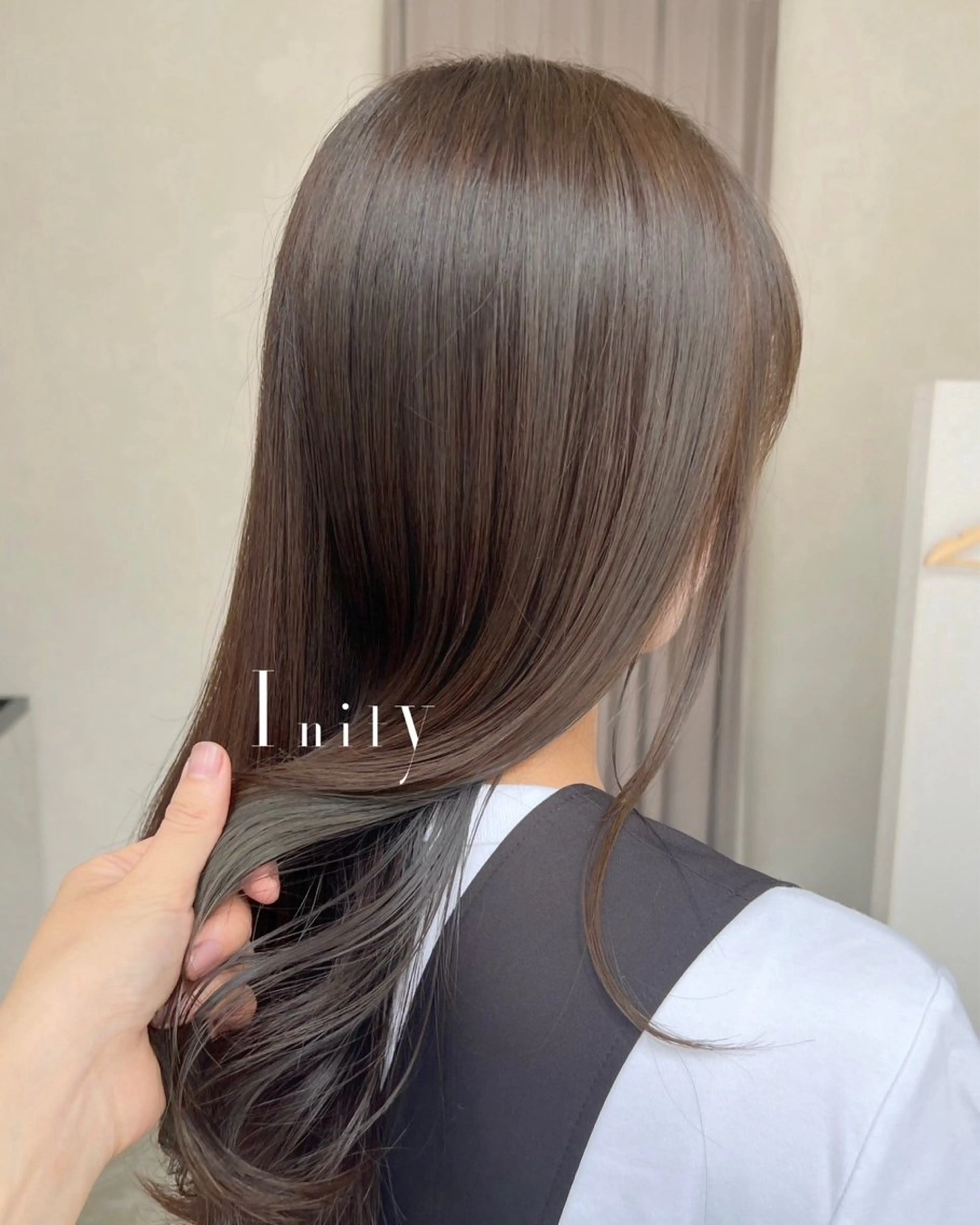 【広がる髪へ感動の手触りを】カット+美髪矯正+トリートメント【髪質改善】の写真