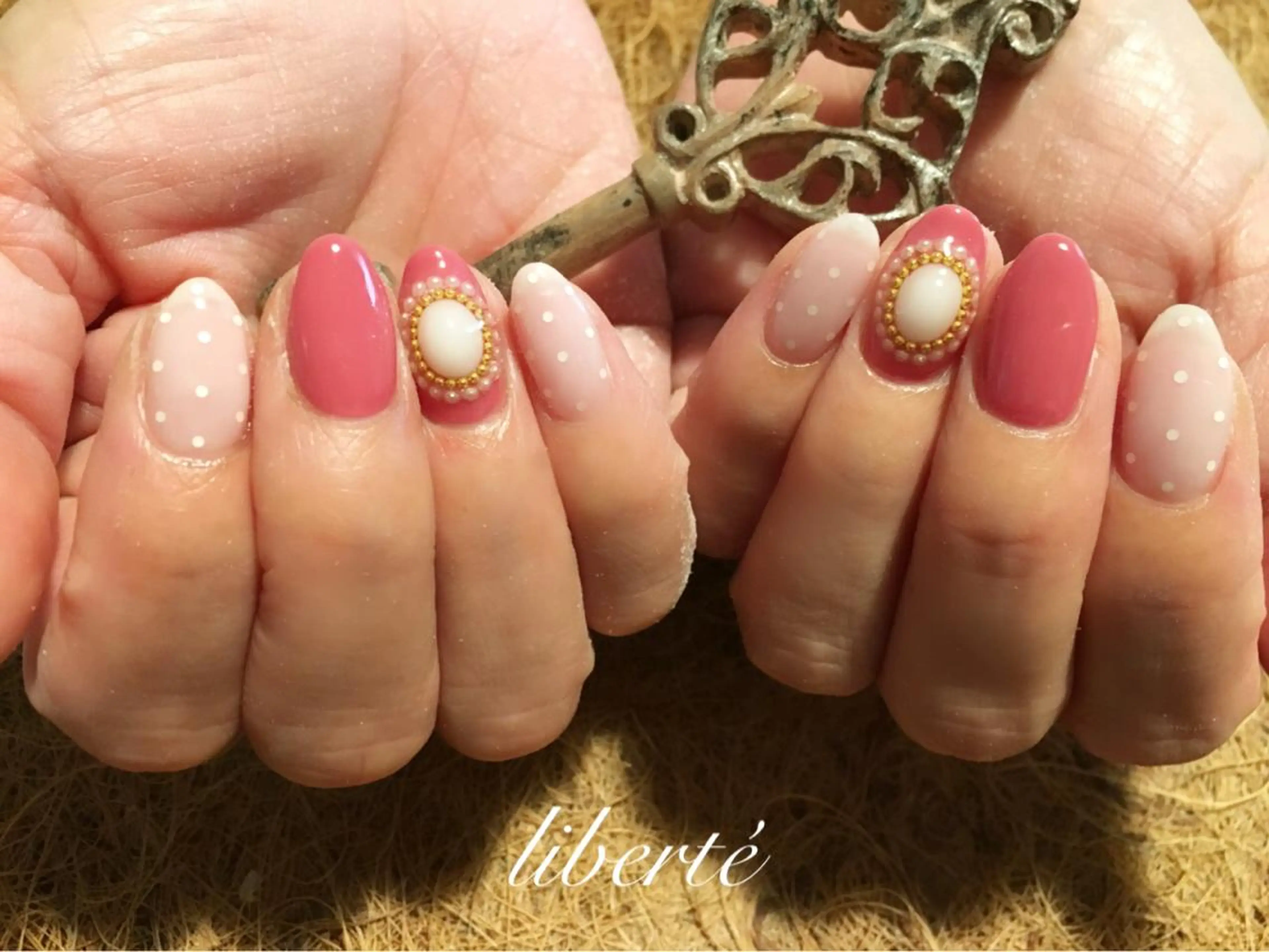 ネイル liberté (リベルテ)のネイルデザイン