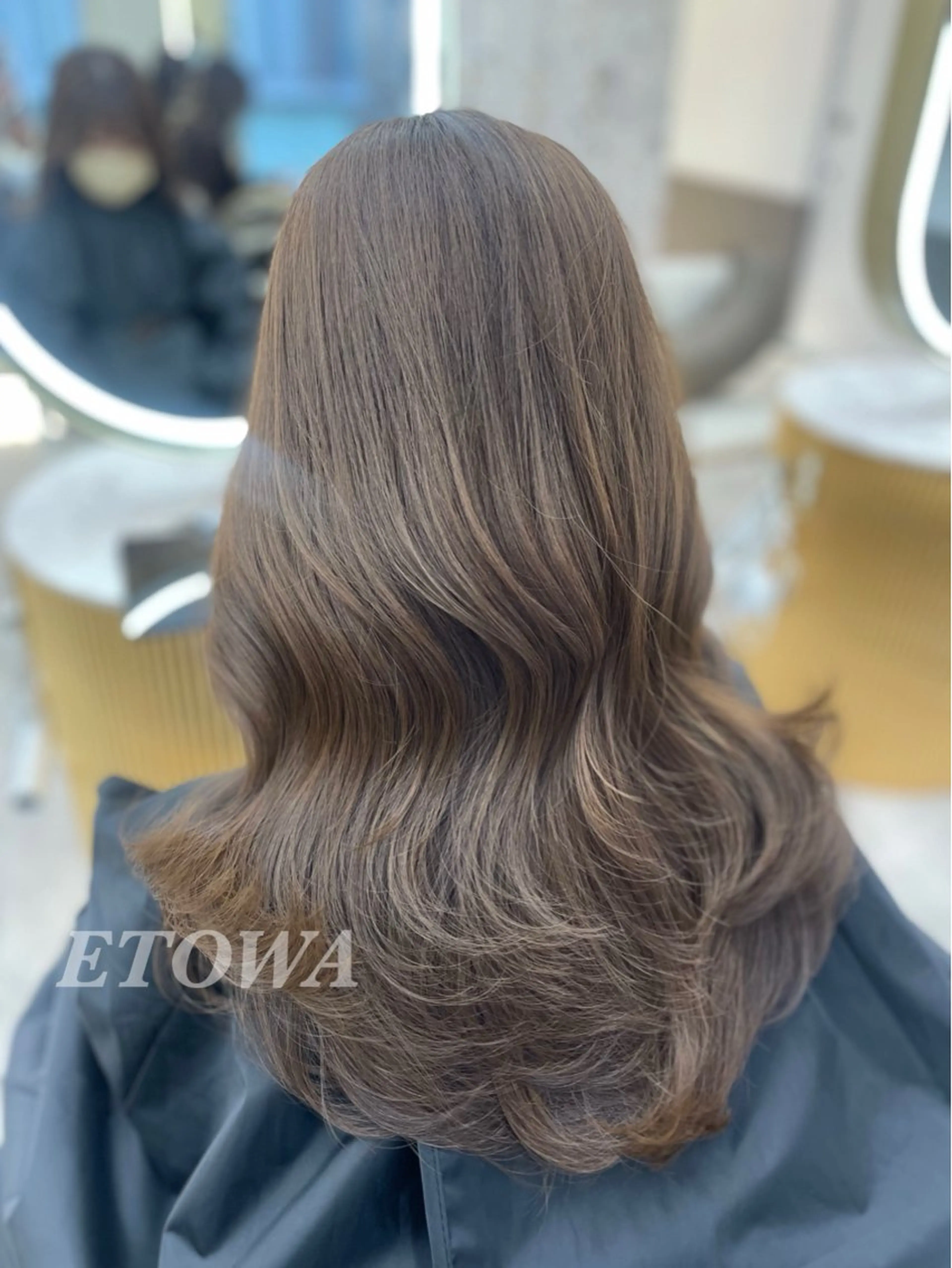 ロング 韓国風ヘア カット ヘアカラー トリートメント 𝓝𝓪𝓷𝓪 くびれ/韓国風/新宿のヘアスタイル