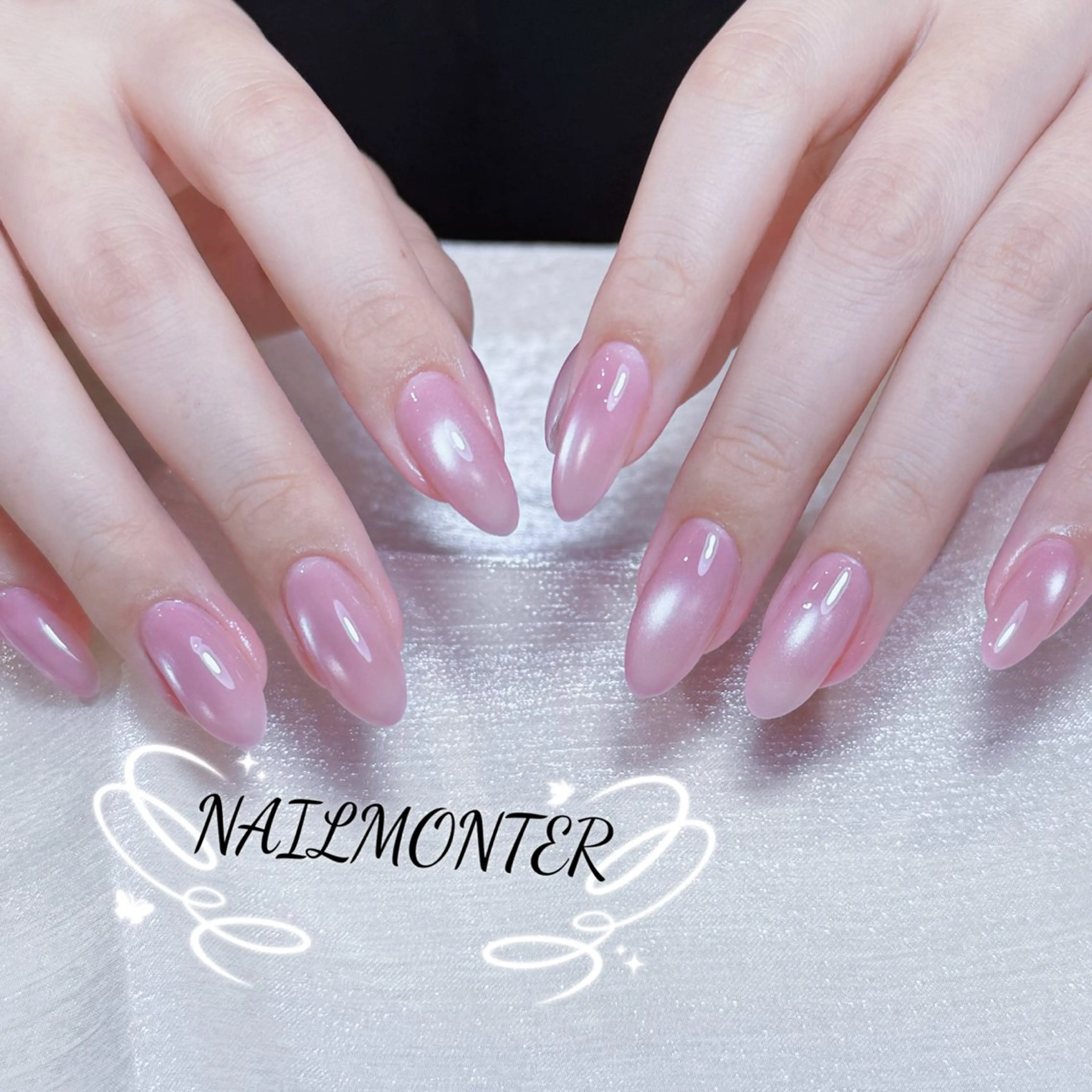 12月⭐️オフ無料⭐️🎀HAND🎀ツルツルマグネット✨の写真