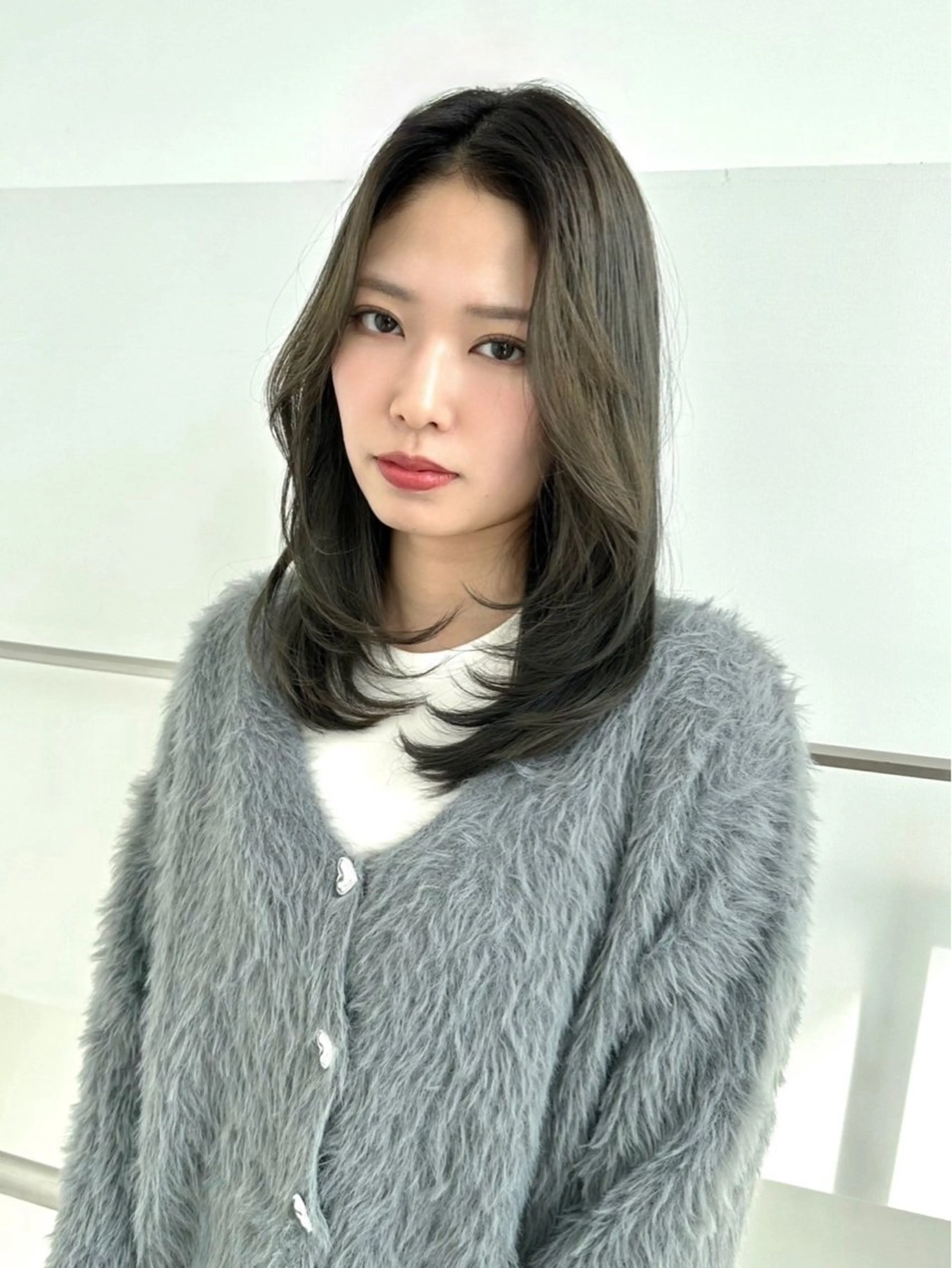 ミディアム NOAHL所属・yuna スパ/カラーのヘアスタイル