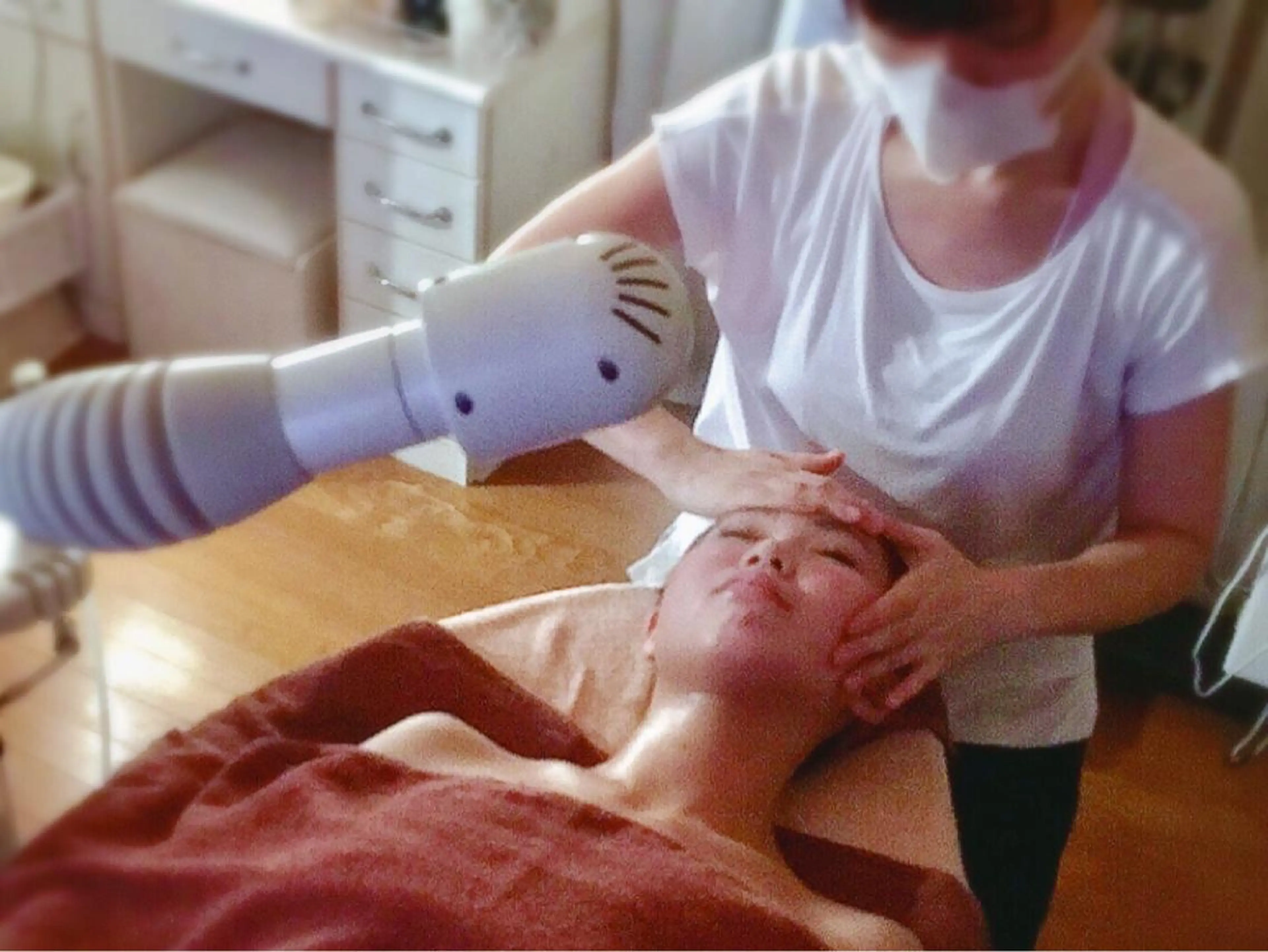 【ご新規様】✨アクネケア✨アクネリペアフェイシャル(AHAピーリング付き)の写真