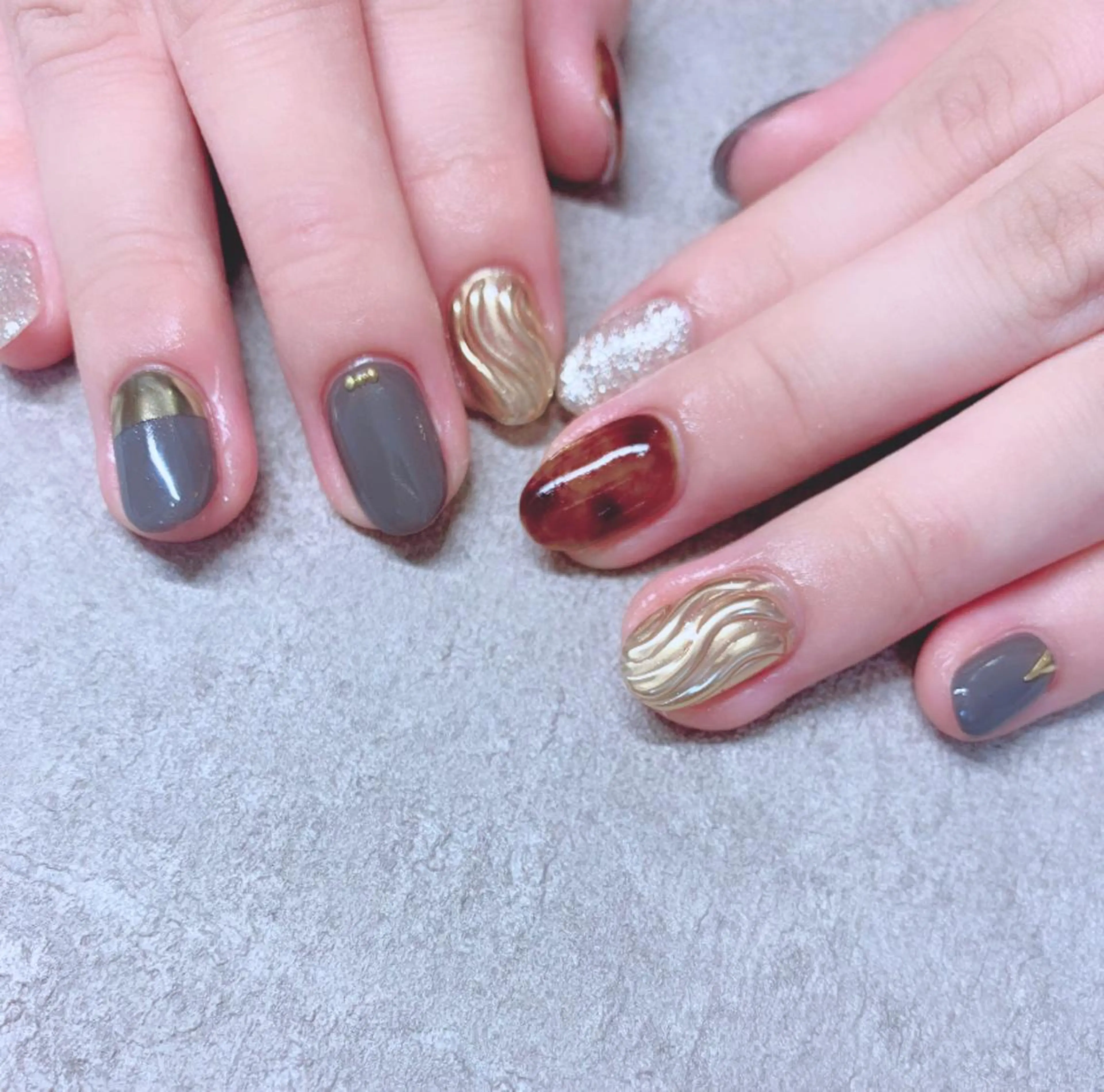 カラー ネイル ハンドネイル Cozy_ ilumのネイルデザイン