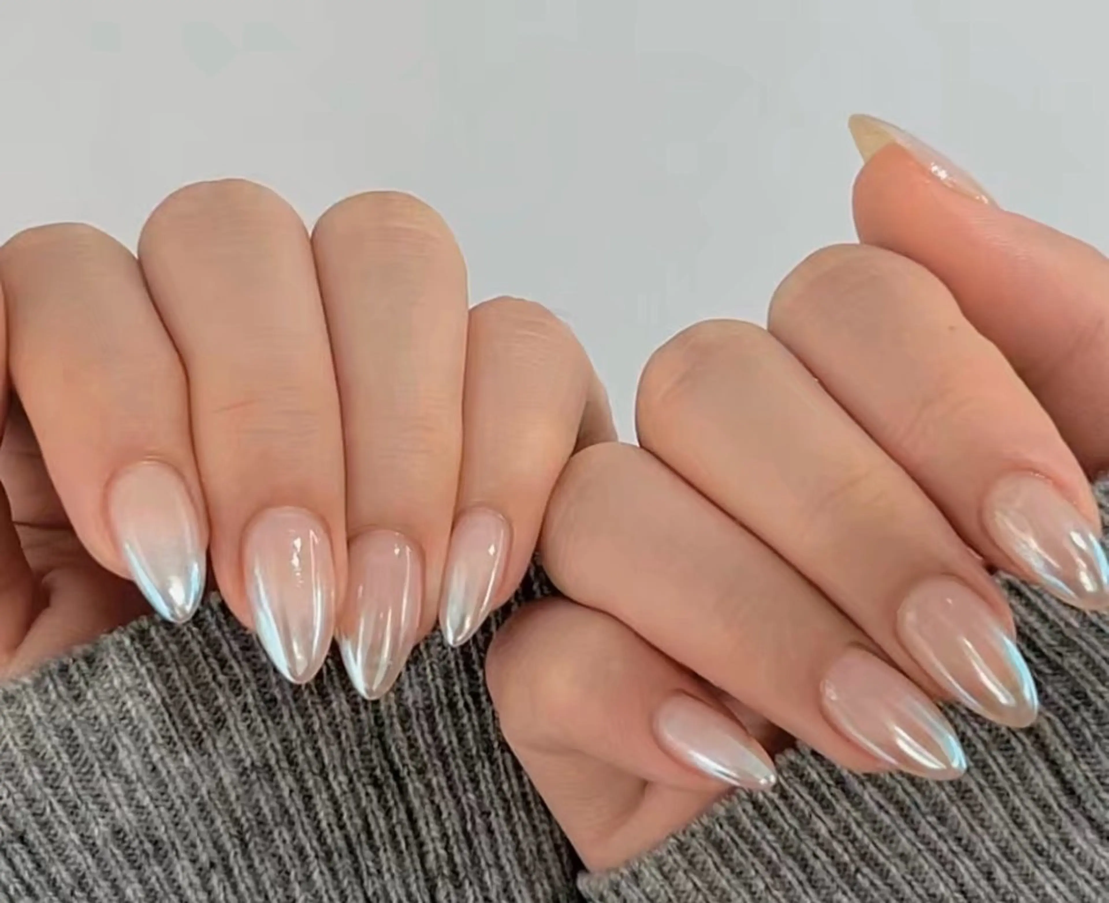 ネイル アートネイル チークネイル 長さ出し フットネイル ジェルネイル ラッキーネイルサロン西川口東口店所属・山田 由奈のネイルデザイン