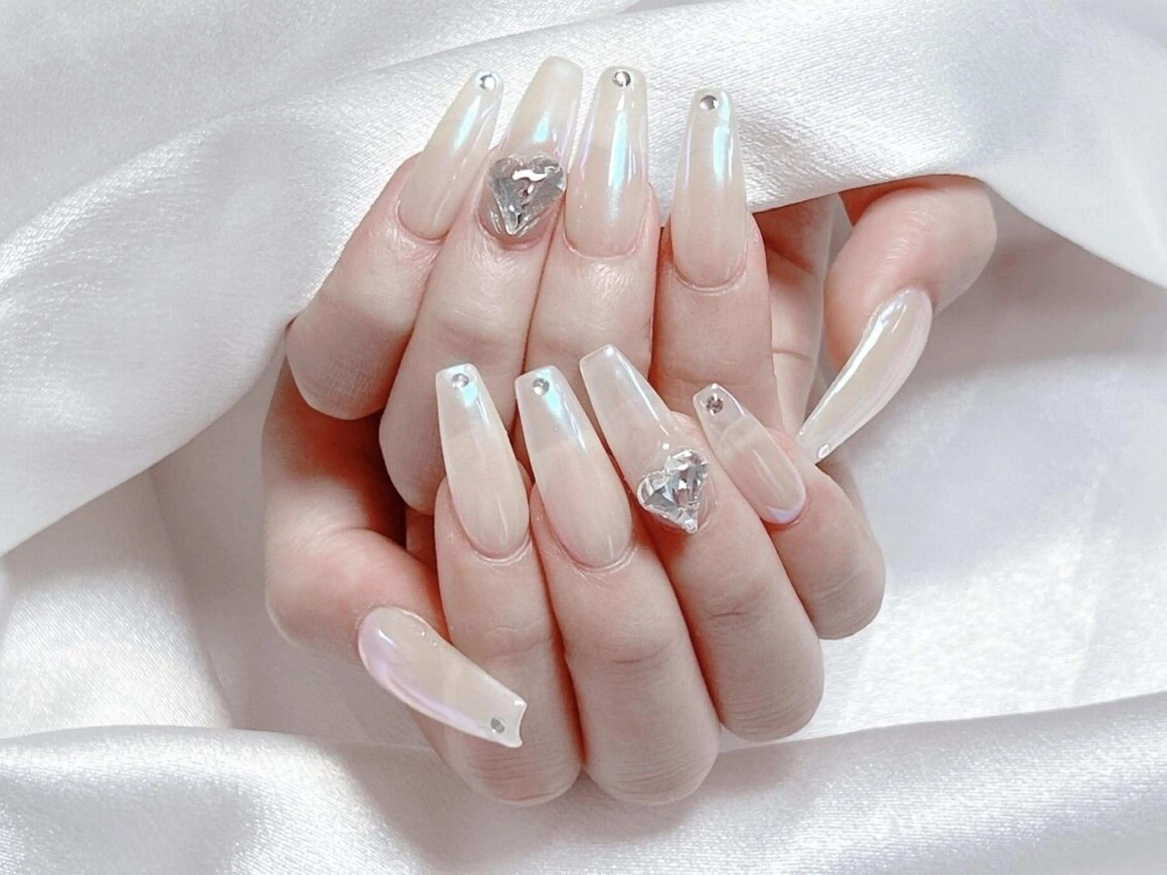 ネイル ハンドネイル 【パラジェル・フィルイン】 T&BNAIL STUDIO所属・ナ サギ ロング無制限中のネイルデザイン