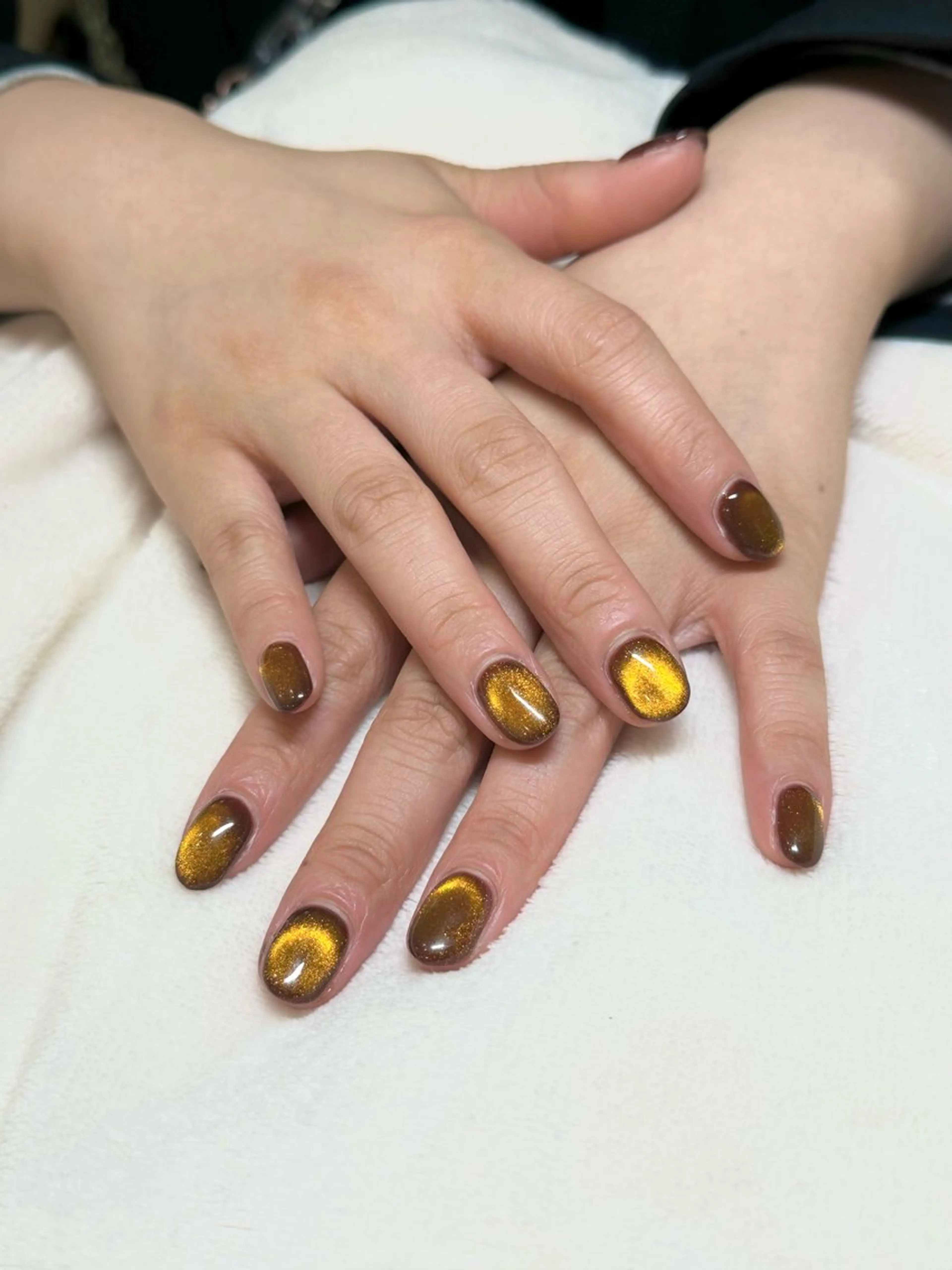 ネイル 赤色 橋本 真央のネイルデザイン