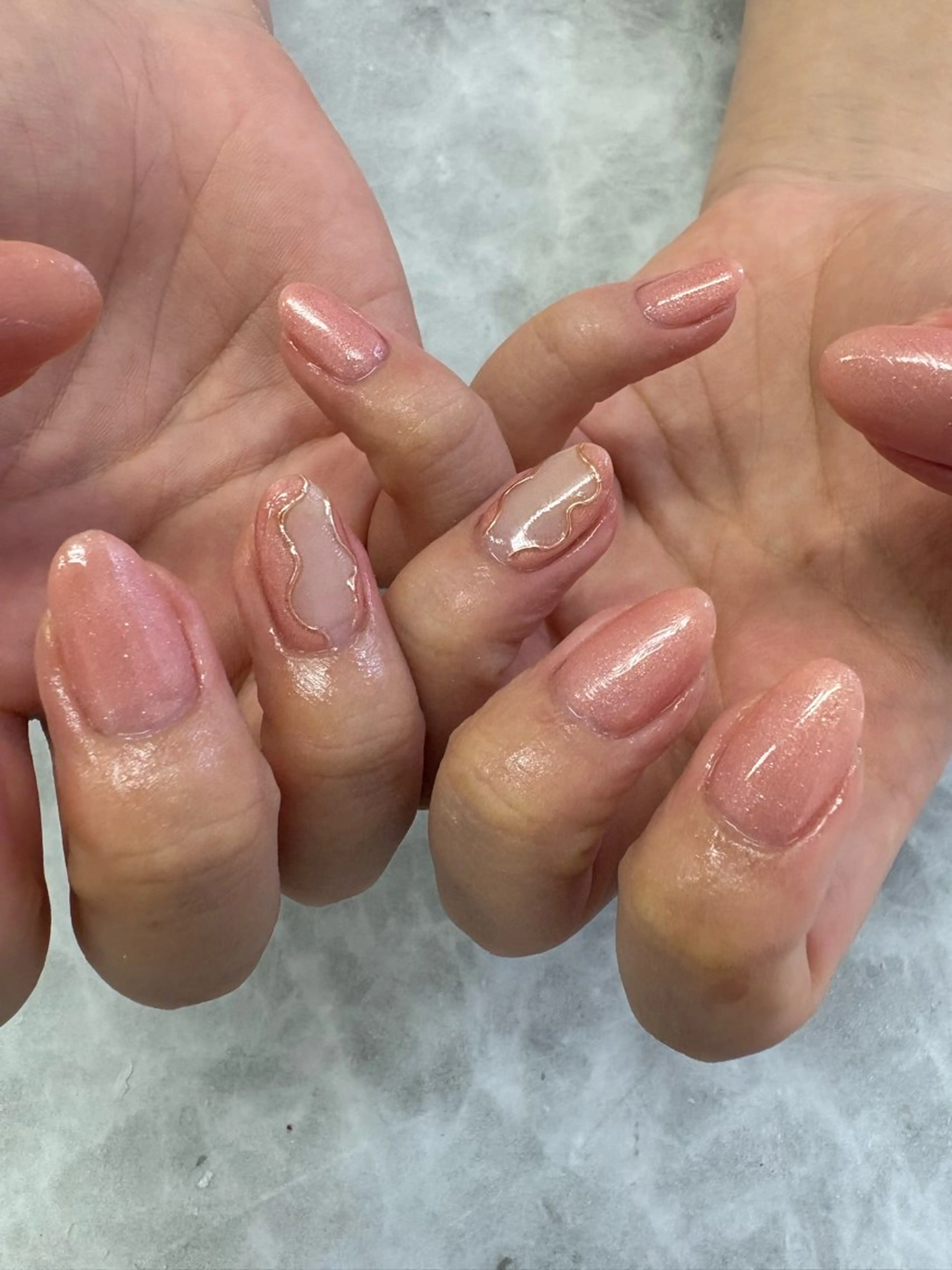 ネイル ニュアンスネイル ピンク Bianca関内 USUI🐢のネイルデザイン