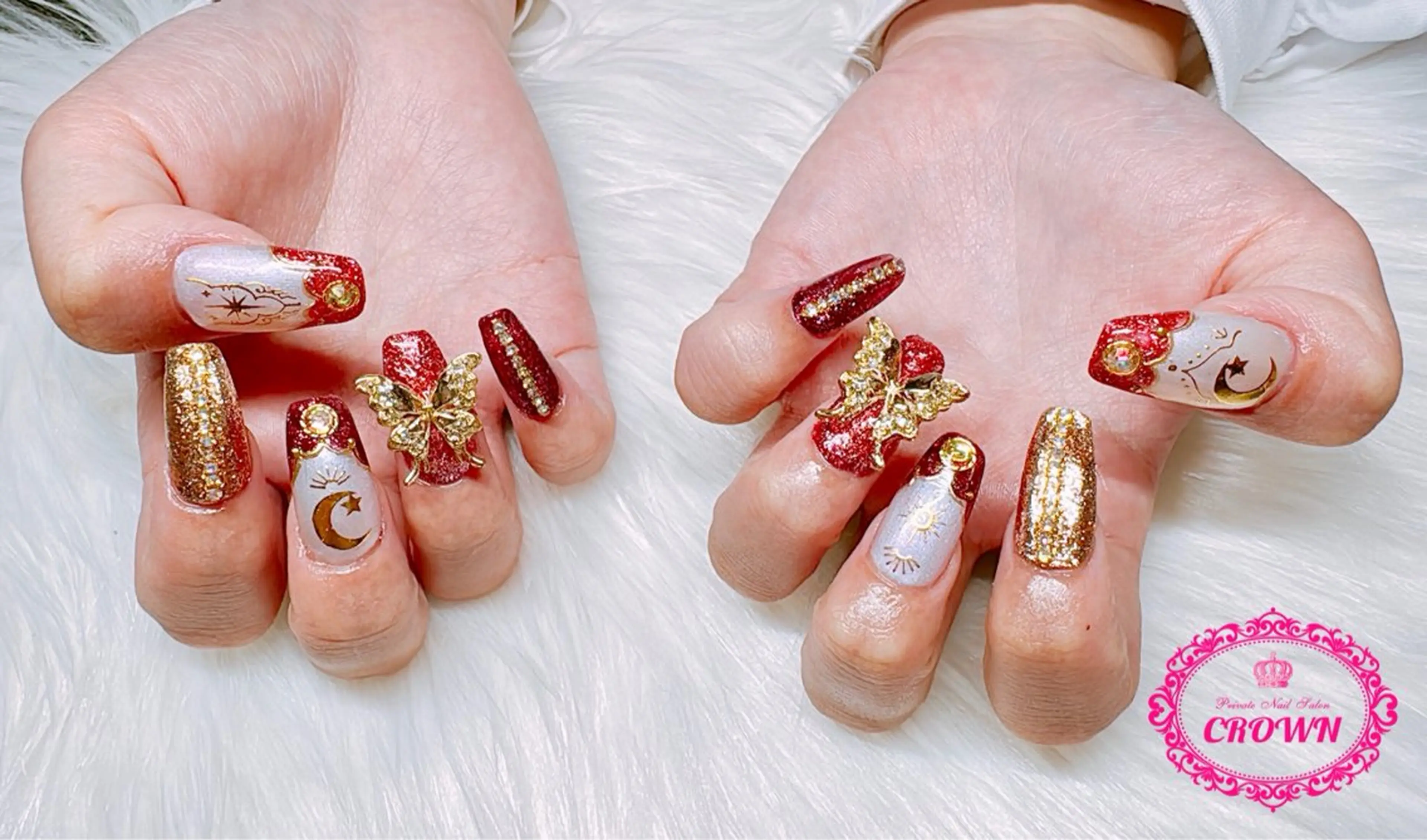 ネイル CROWN プライベートサロンのネイルデザイン