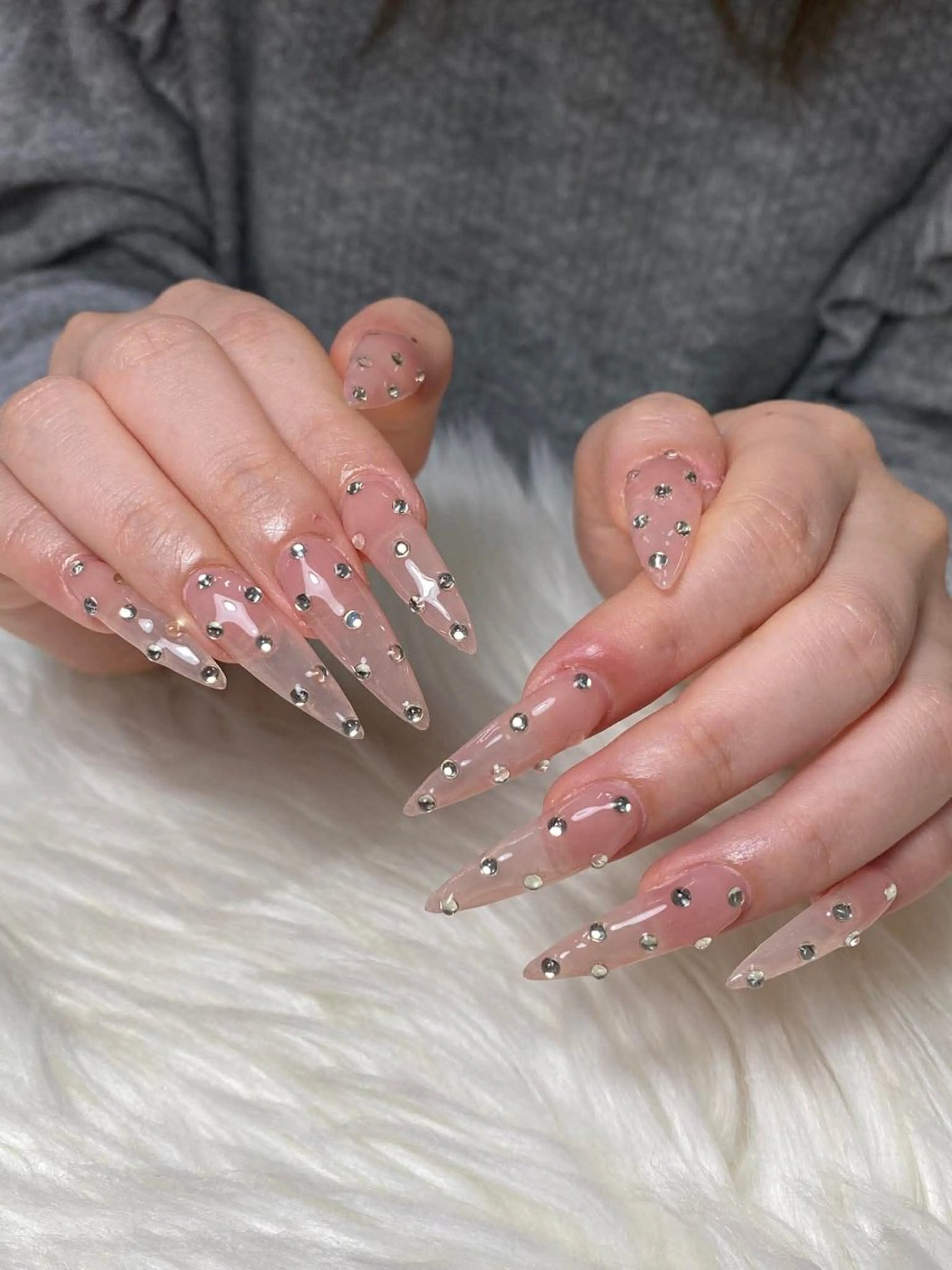 ネイル べっ甲ネイル チークネイル フラッシュネイル フットネイル フレンチネイル ハンドネイル Squeen Nailのネイルデザイン