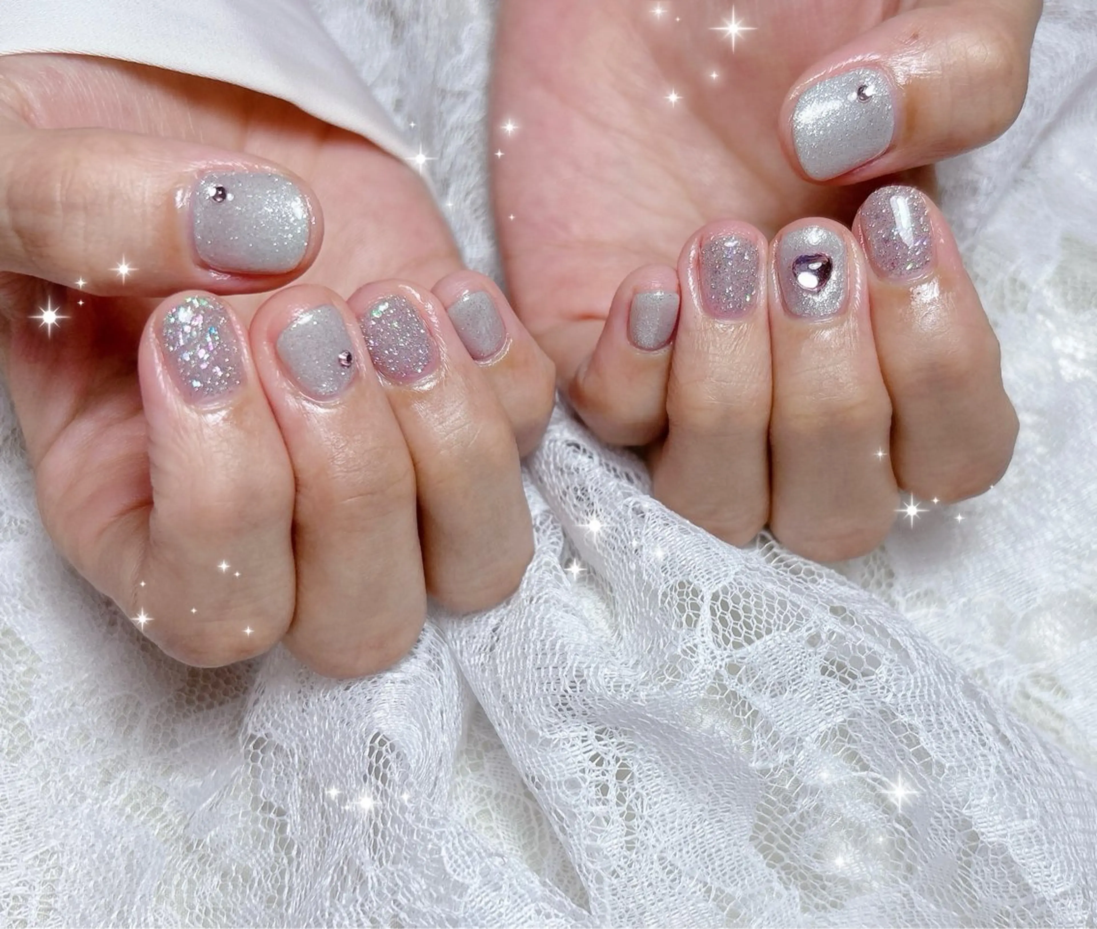ネイル グリーン シルバー ハンドネイル FLARE NAIL フレアネイルのネイルデザイン