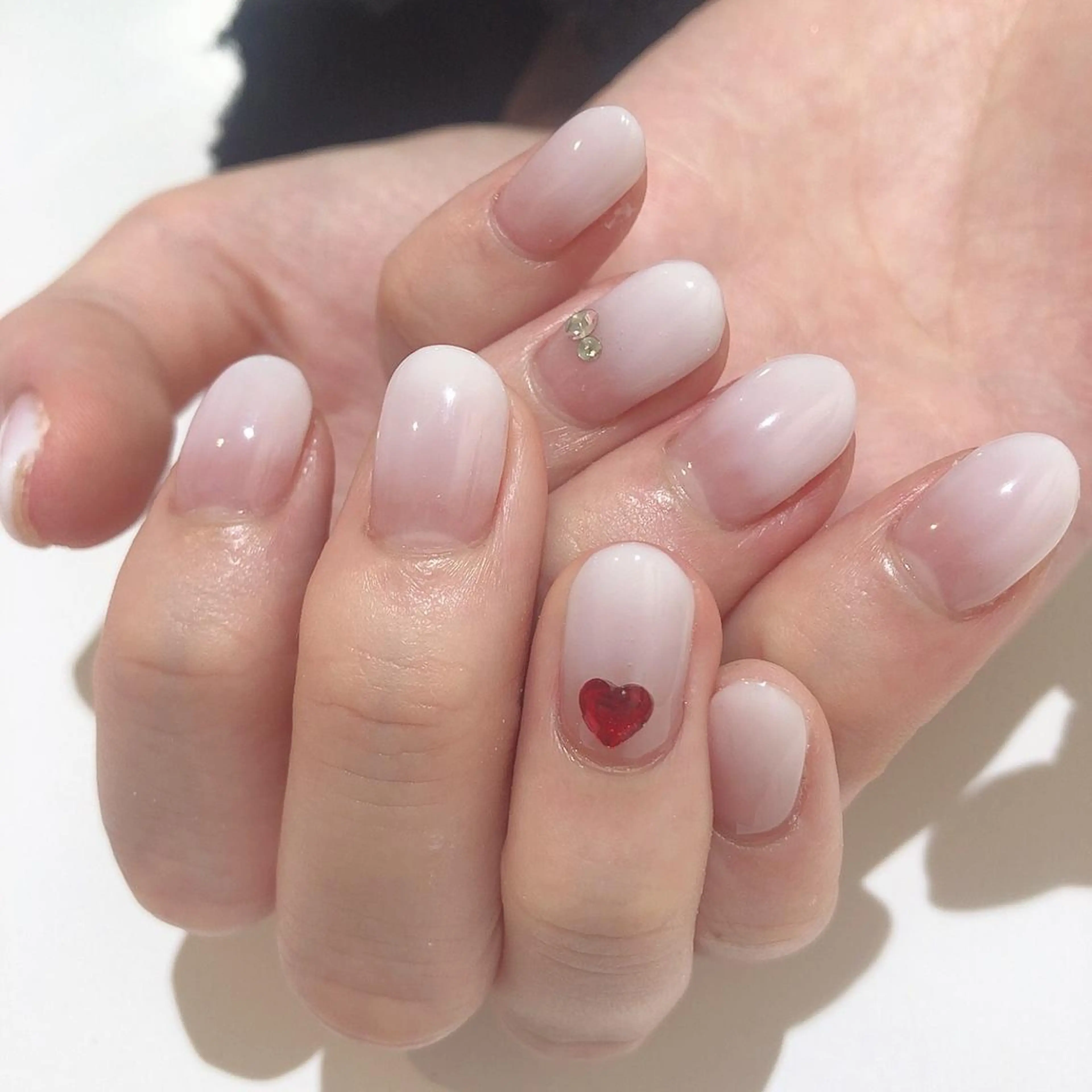 ネイル classic 新横浜所属・山田 暉のネイルデザイン