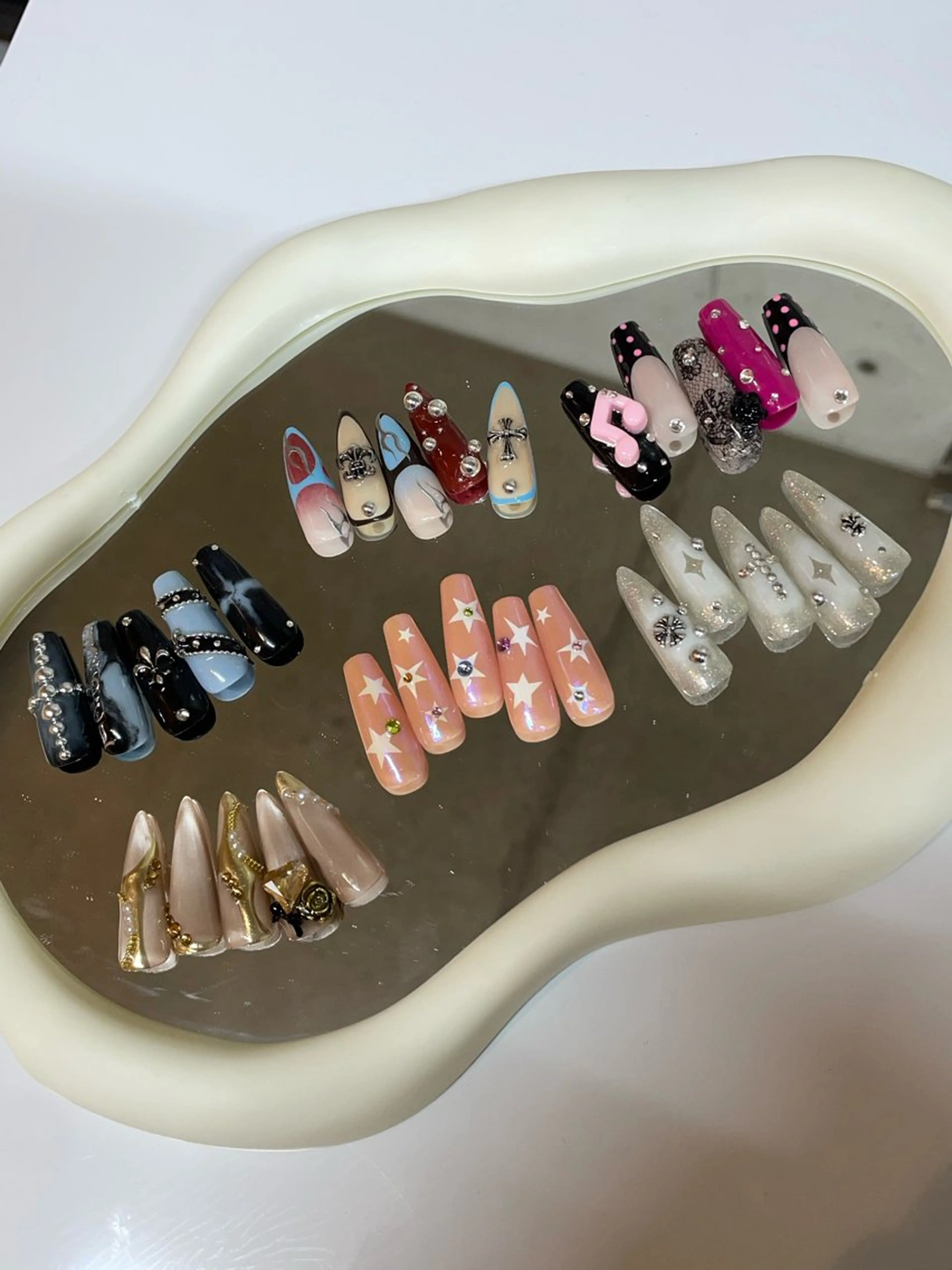 【オープン記念🌟】定額アートコース🦋(フィルインでのオフ込)の写真