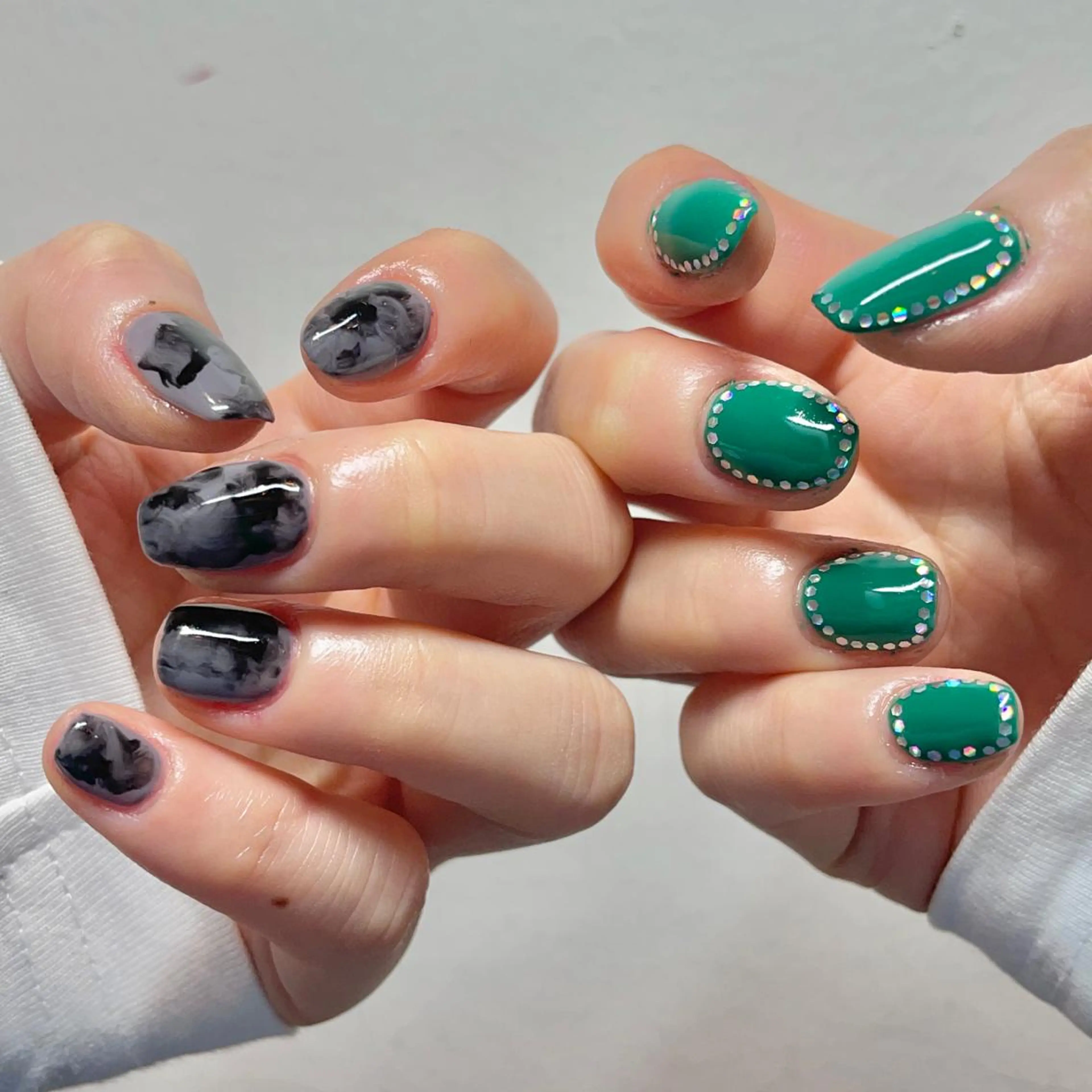 ネイル シモダ カスミ 🦀 @ksm_smdのネイルデザイン