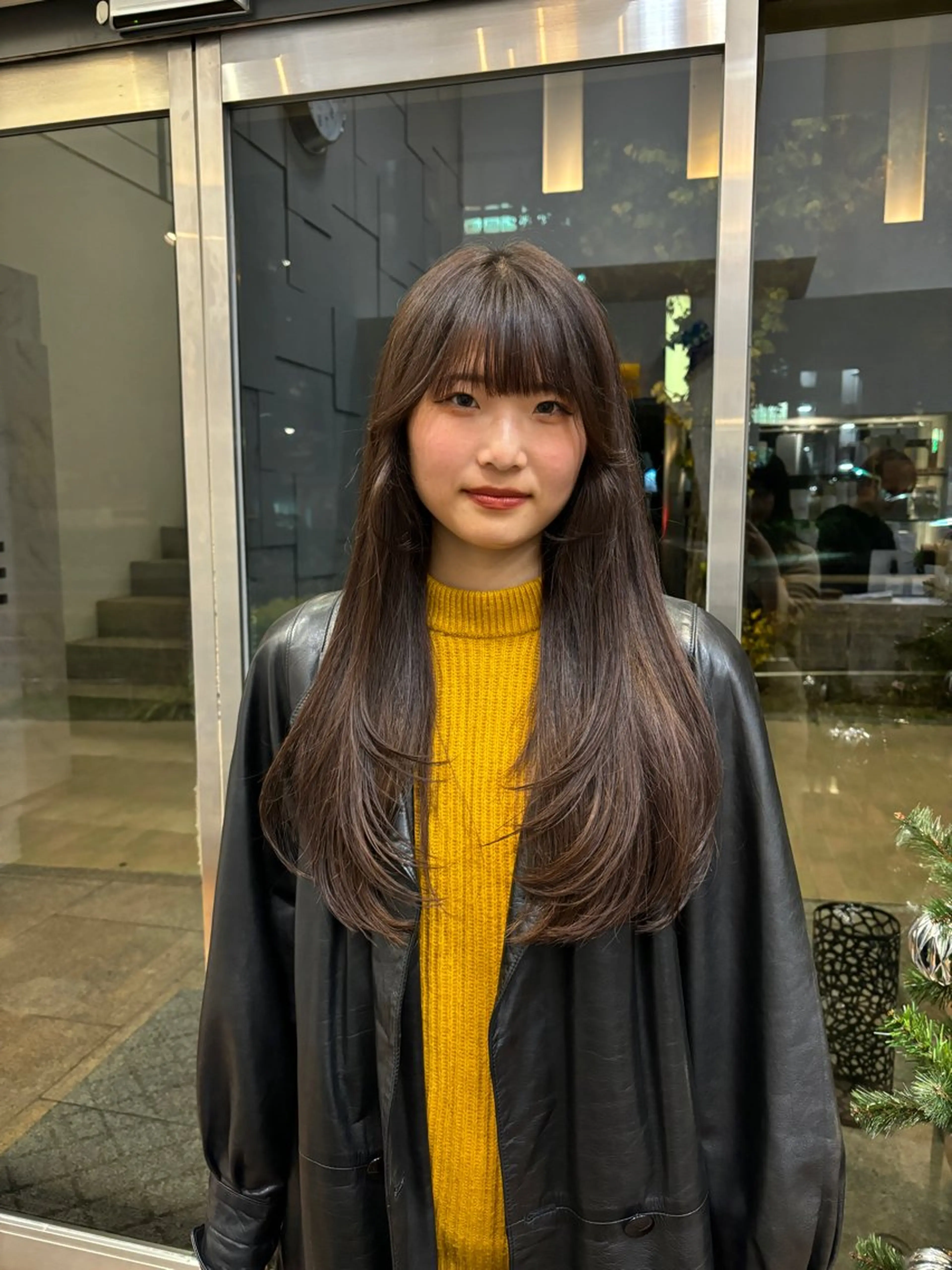 ロング レイヤーカット miu /透明感カラーのヘアスタイル