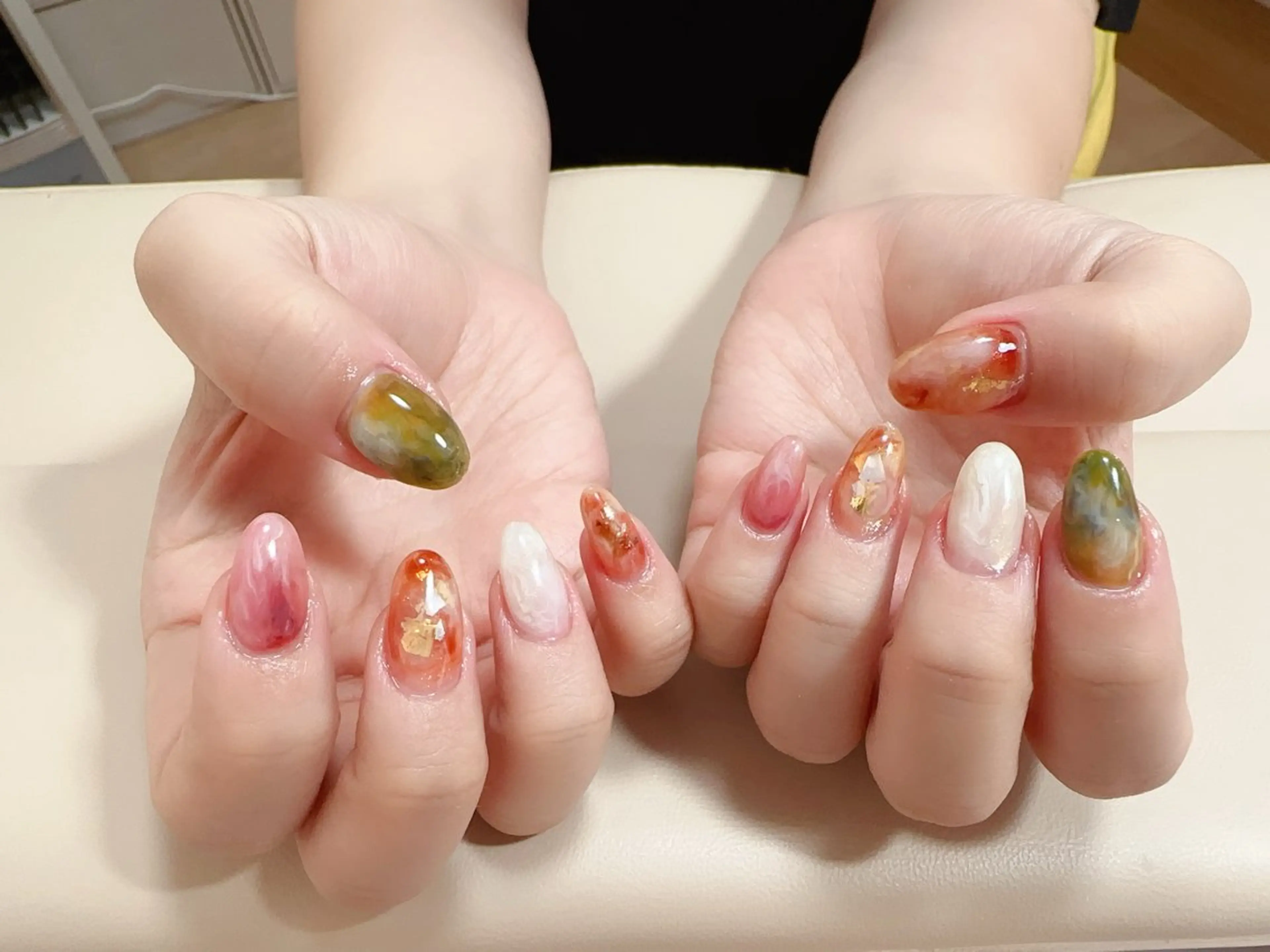 ネイル ハンドネイル NAIL CIRCLESのネイルデザイン