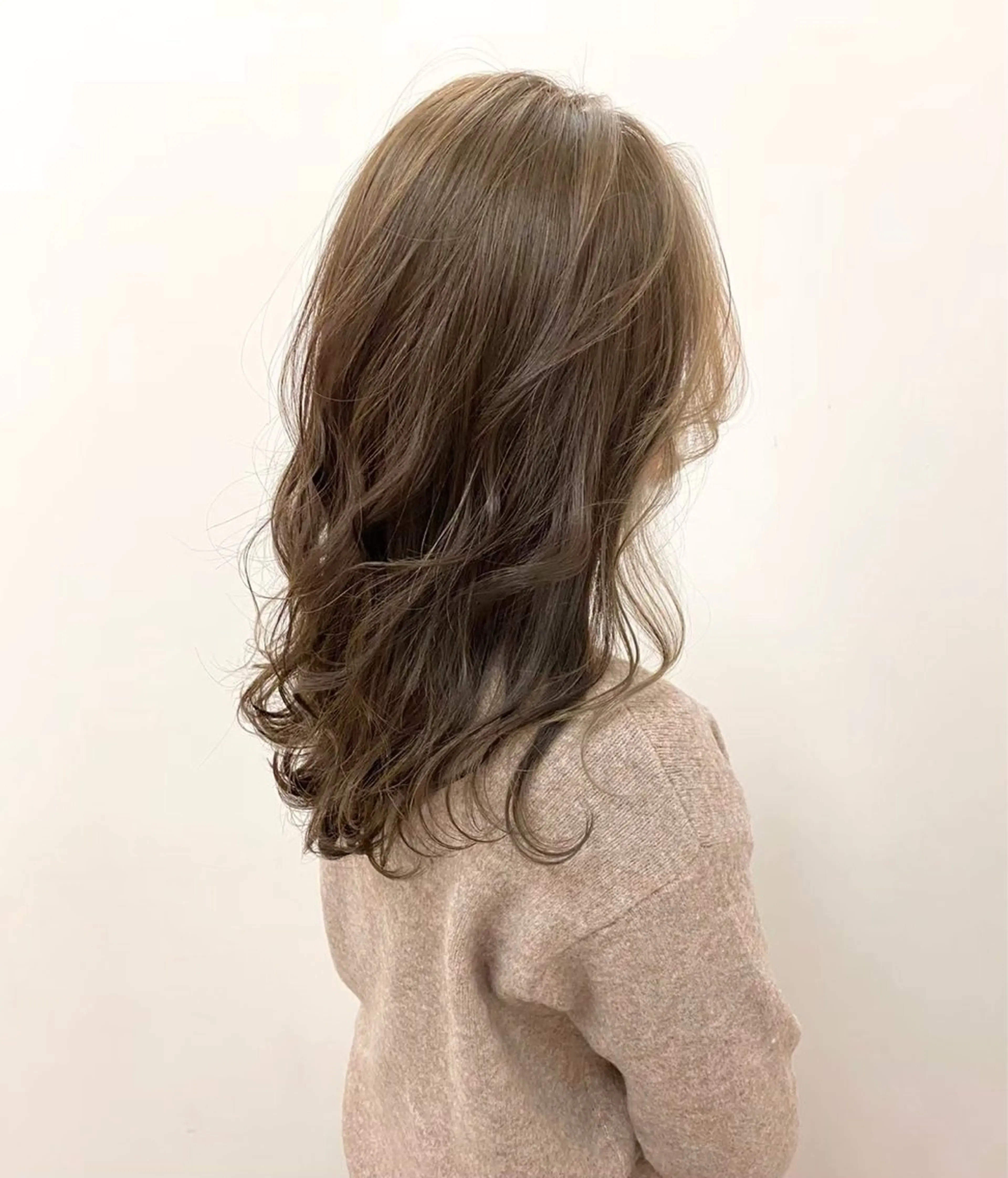 セミロング カラー ParveMix ♡白神みやびのヘアスタイル