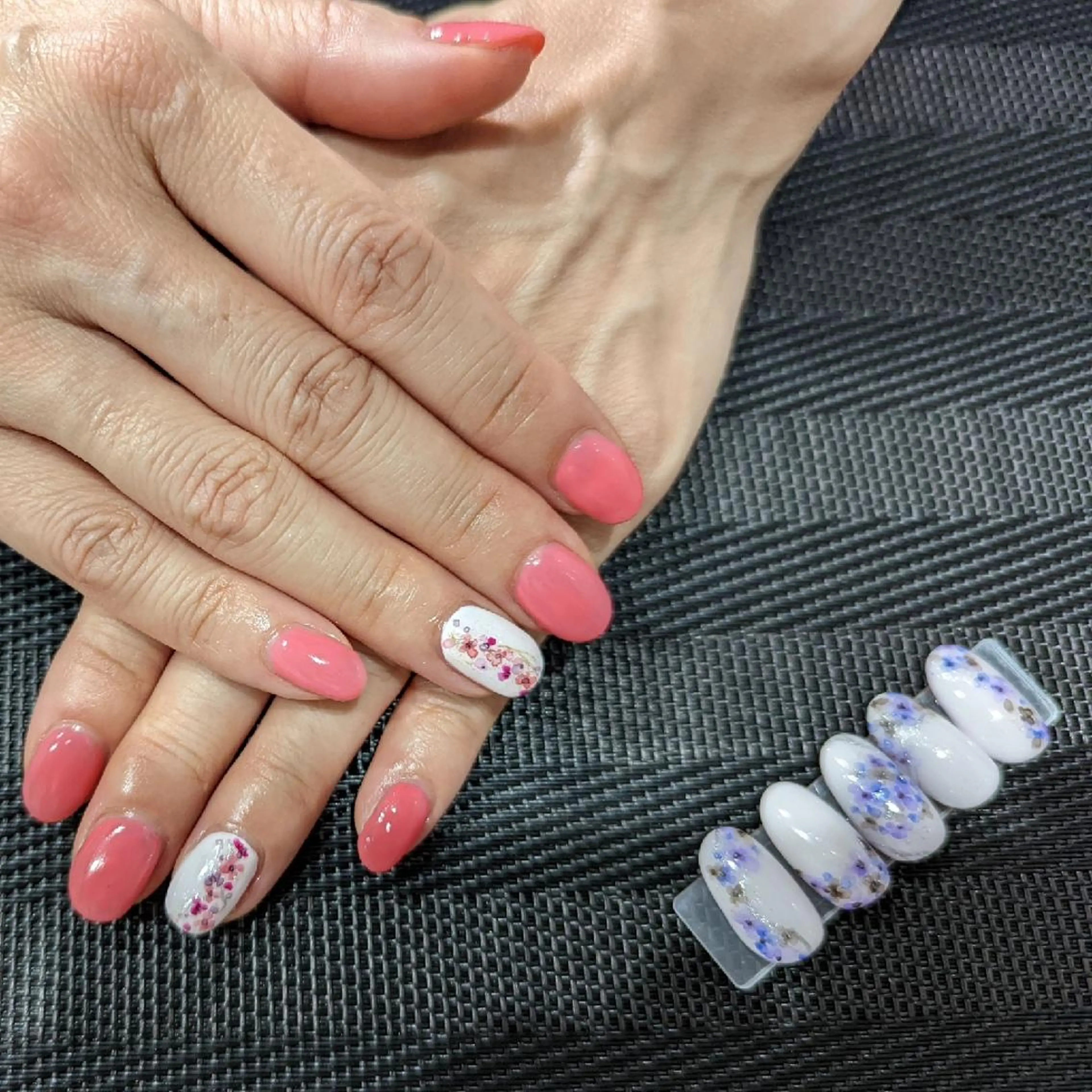 ネイル ナリタ・ マミのネイルデザイン