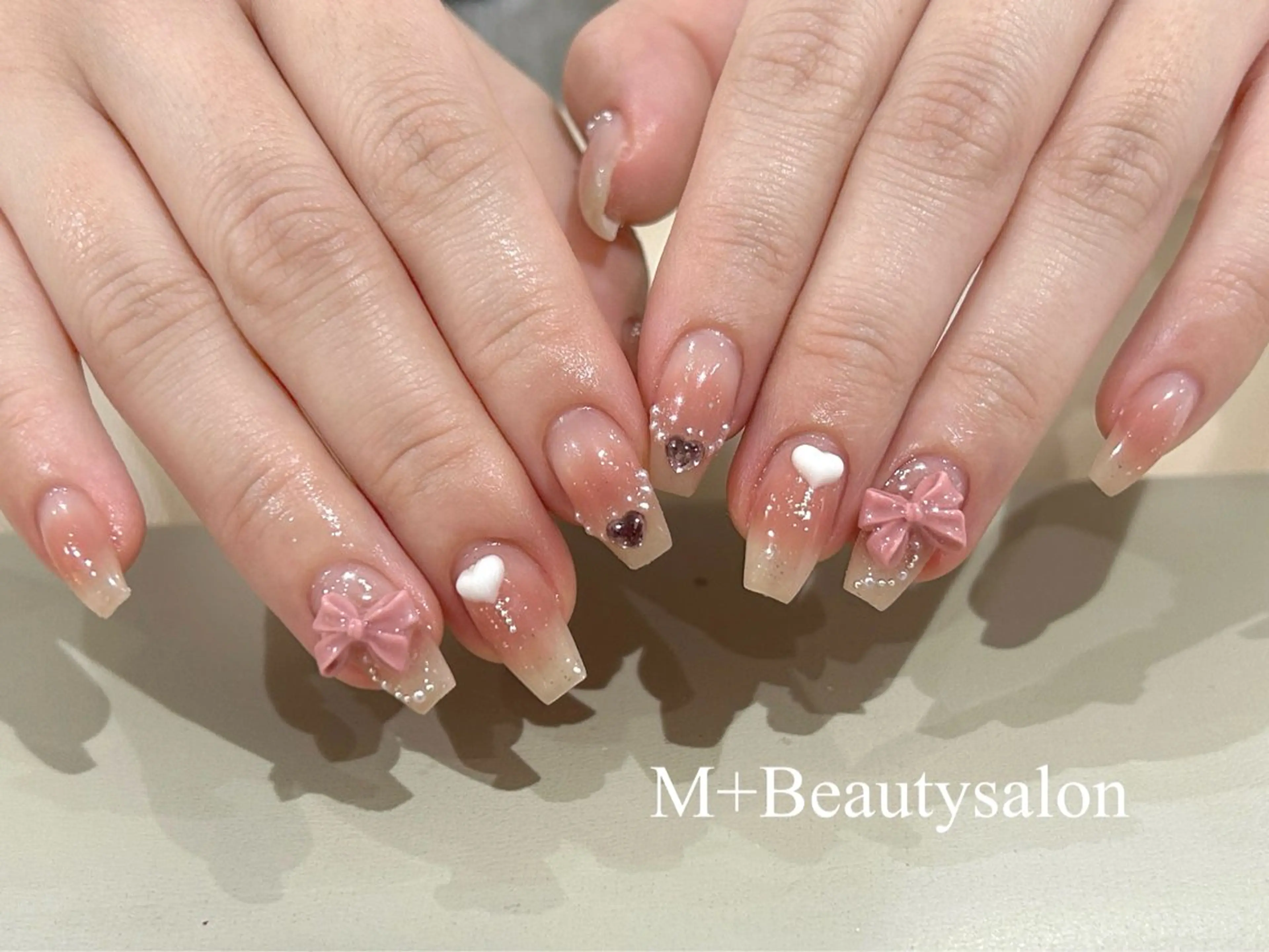 ネイル M+  Beauty Salonのネイルデザイン