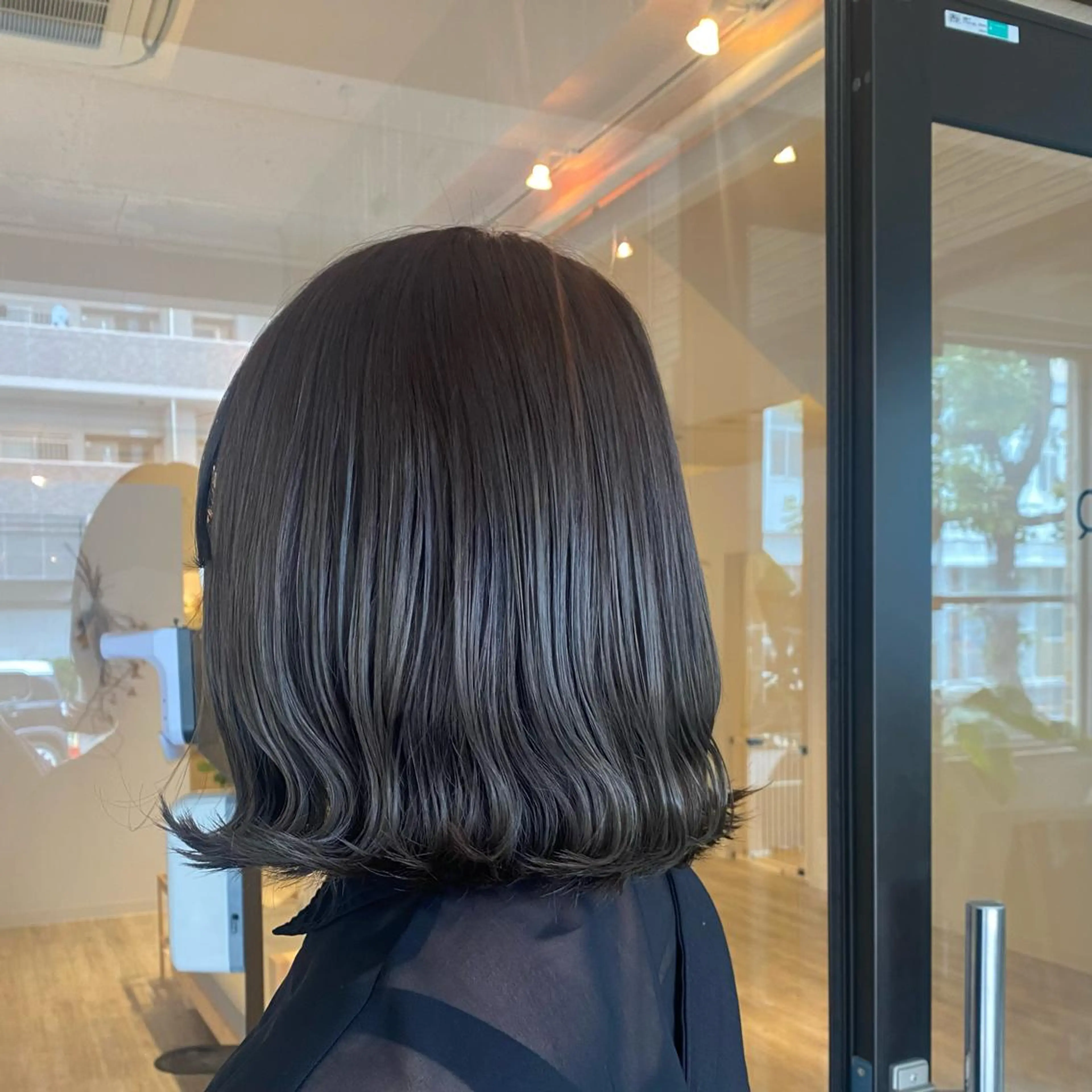 ミディアム 透明感カラー 【問屋町】moe🪿のヘアスタイル