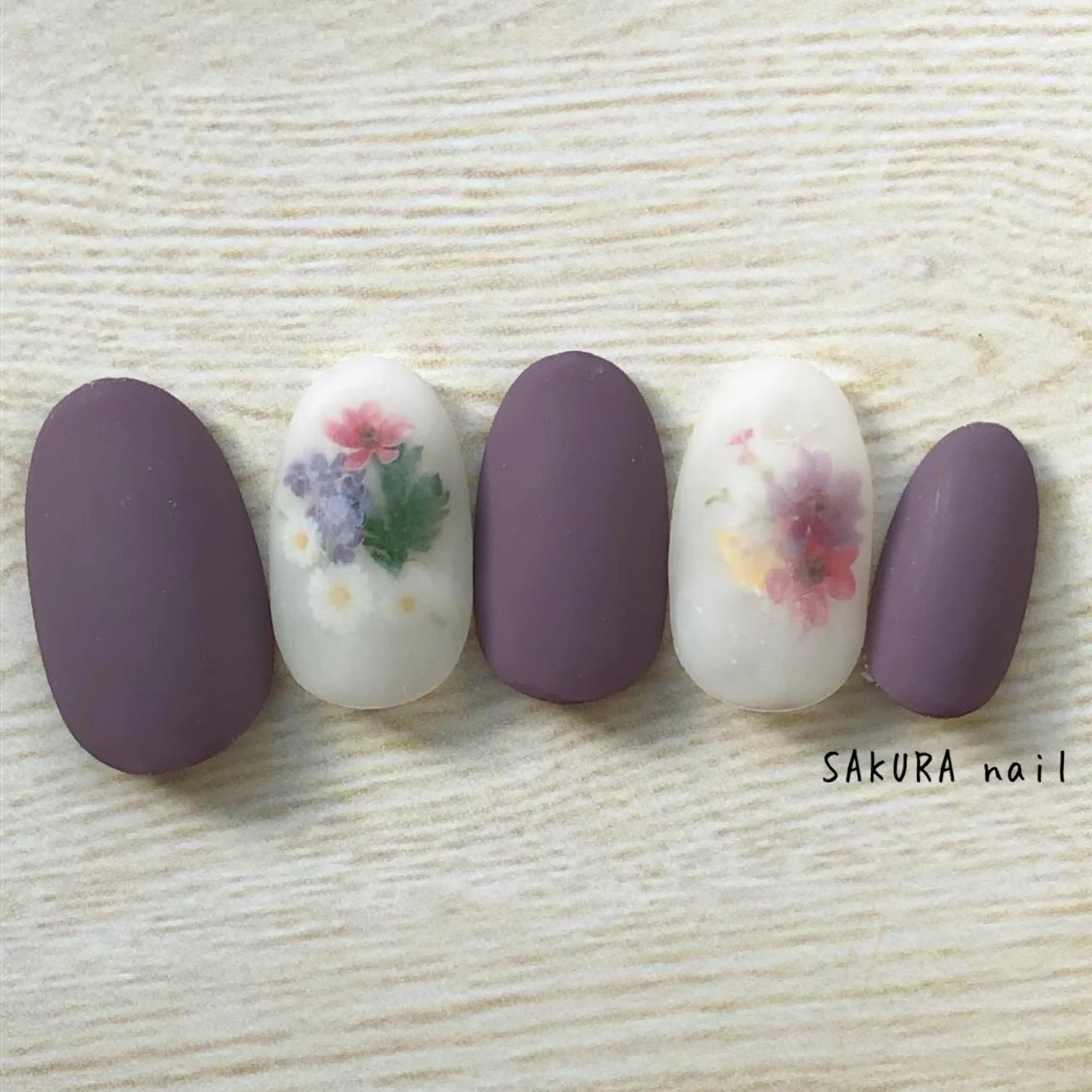 ネイル ハンドネイル SAKURA nailのネイルデザイン