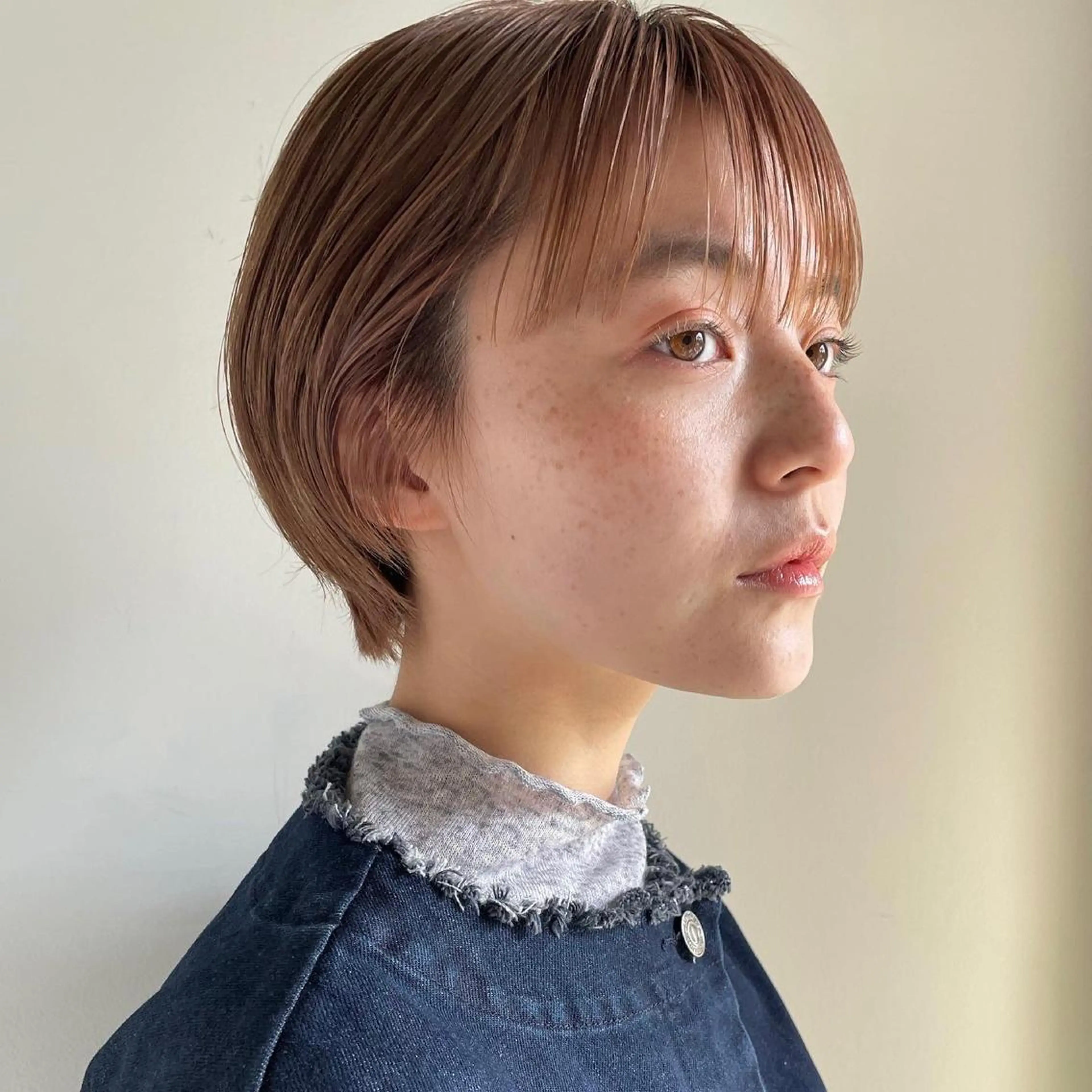 ショート カラー パーマ ヘアアレンジ メンズ キッズ ネイル マツエク・マツパ アイブロウ casane所属・暖色・前髪カット 🎗️佐藤ゆみこのヘアスタイル