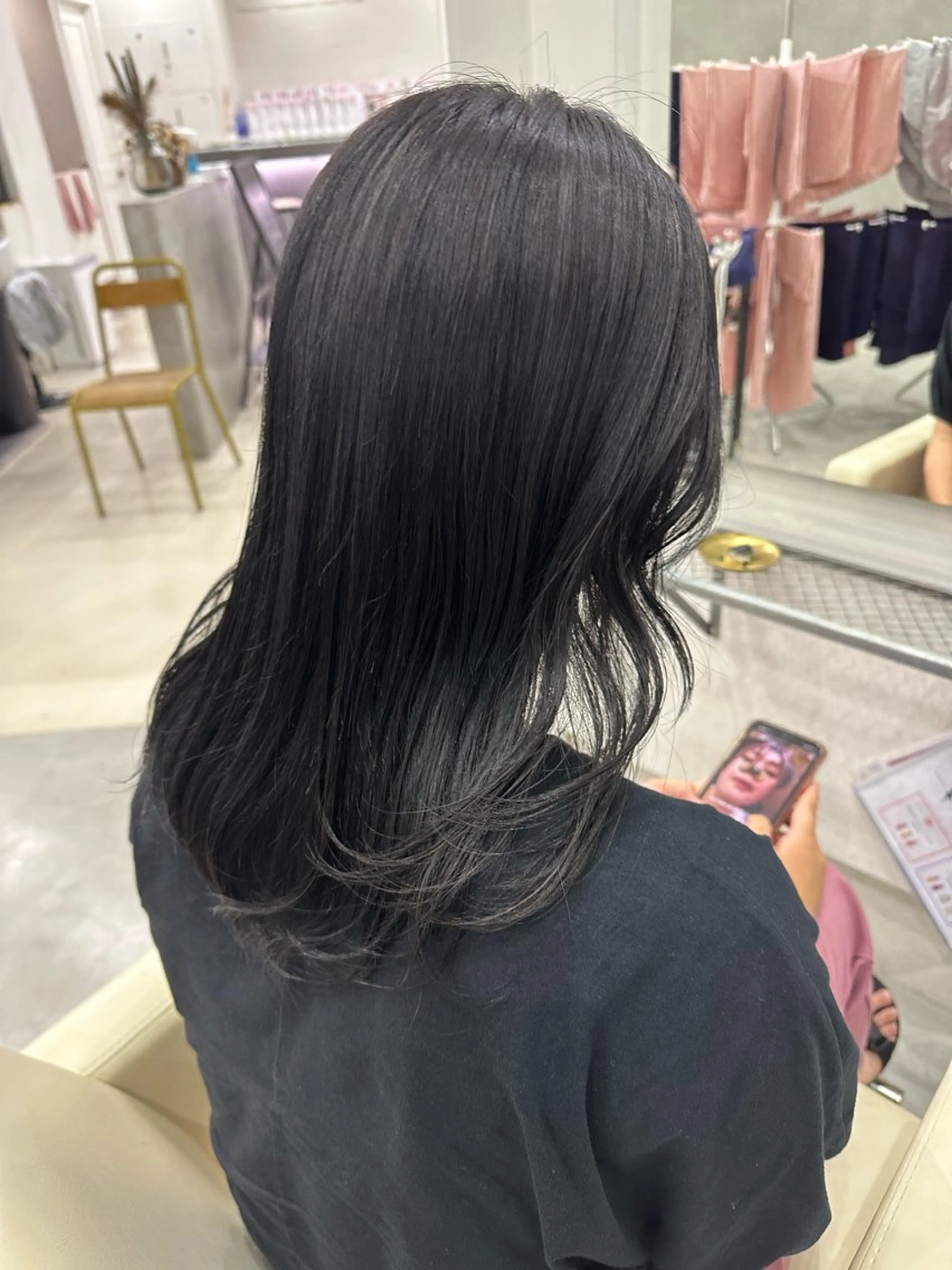 セミロング カラー さあや 【透け感/艶感】のヘアスタイル