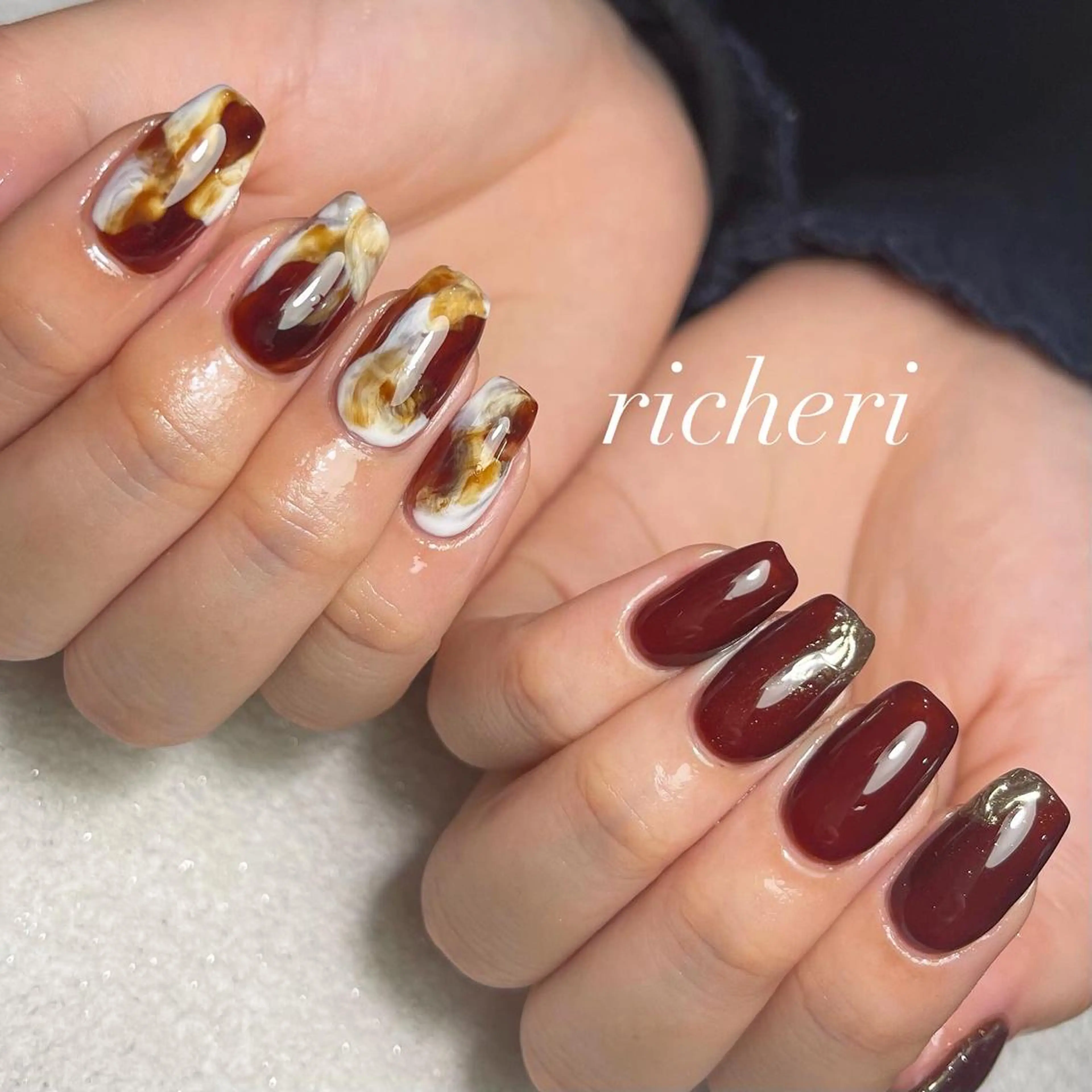 ミディアム ネイル アートネイル ブラウン ジェルネイル ロングネイル ニュアンスネイル ハンドネイル richeri beautyのエステ・リラクイメージ