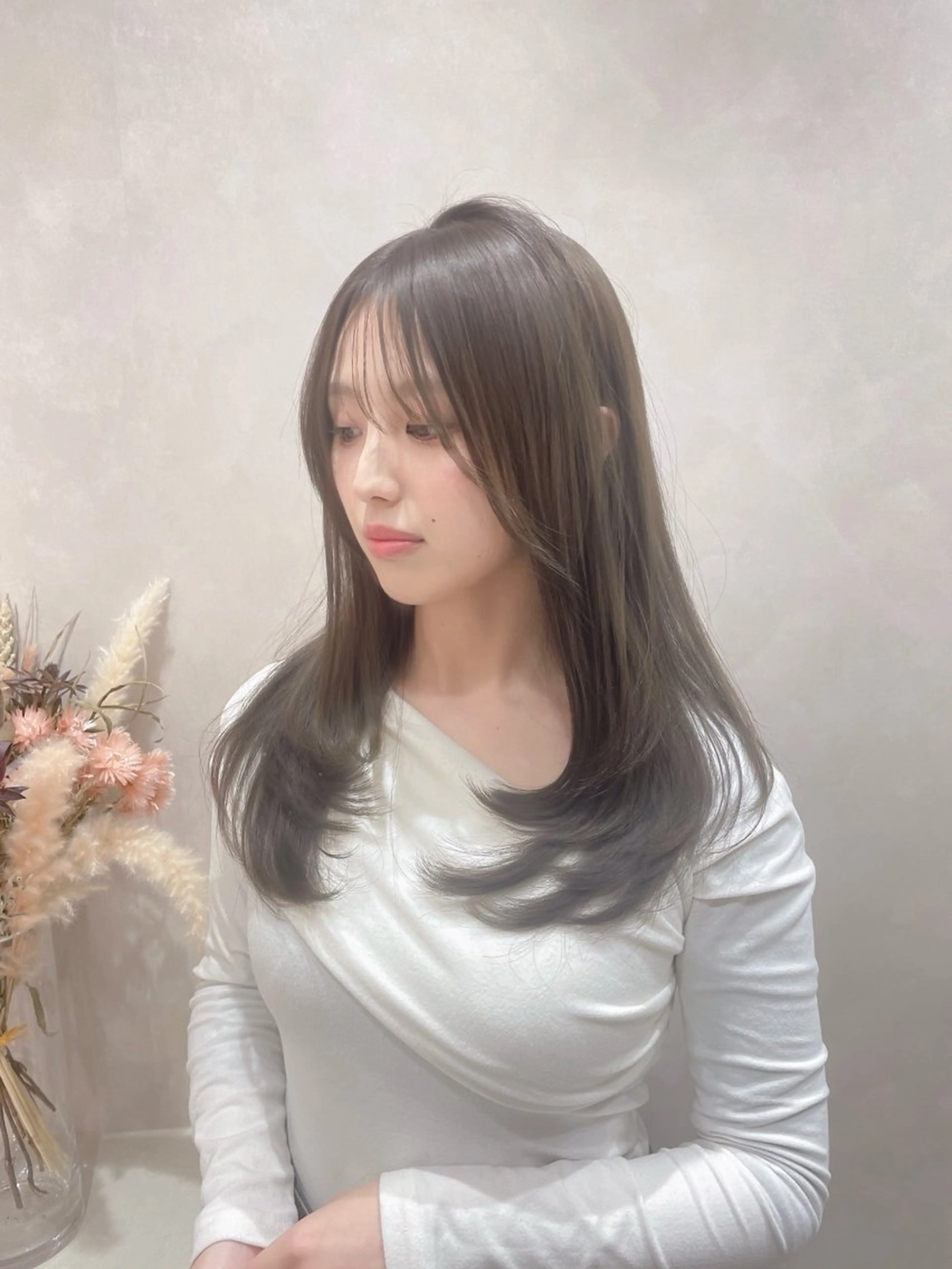 ロング カラー カット ヘアカラー トリートメント MIRAC所属・Ryoichi⛓️ 韓国ヘア/ハイトーンのヘアスタイル