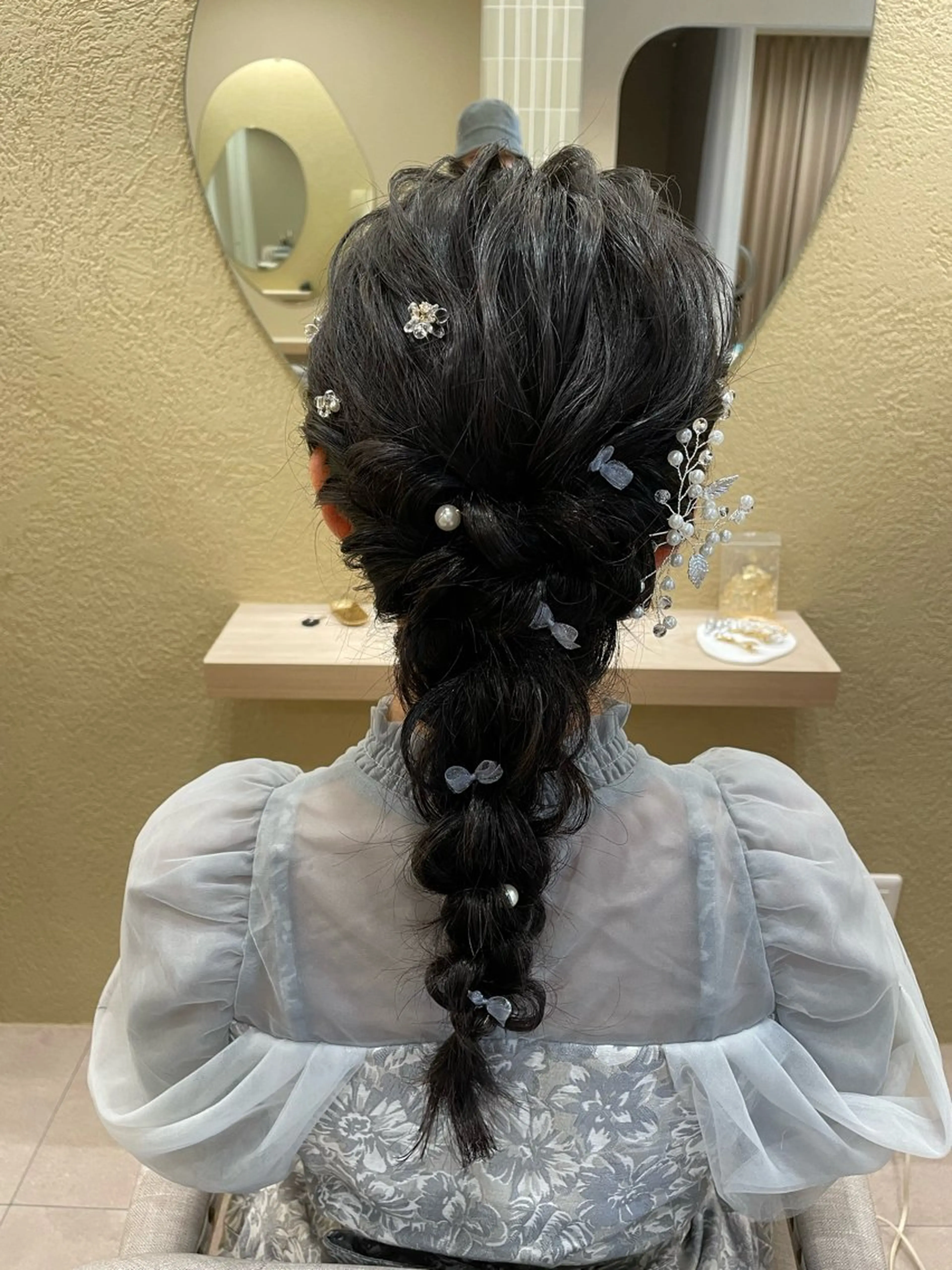 ロング ヘアアレンジ ヘアセット 大賀 祐未のヘアスタイル