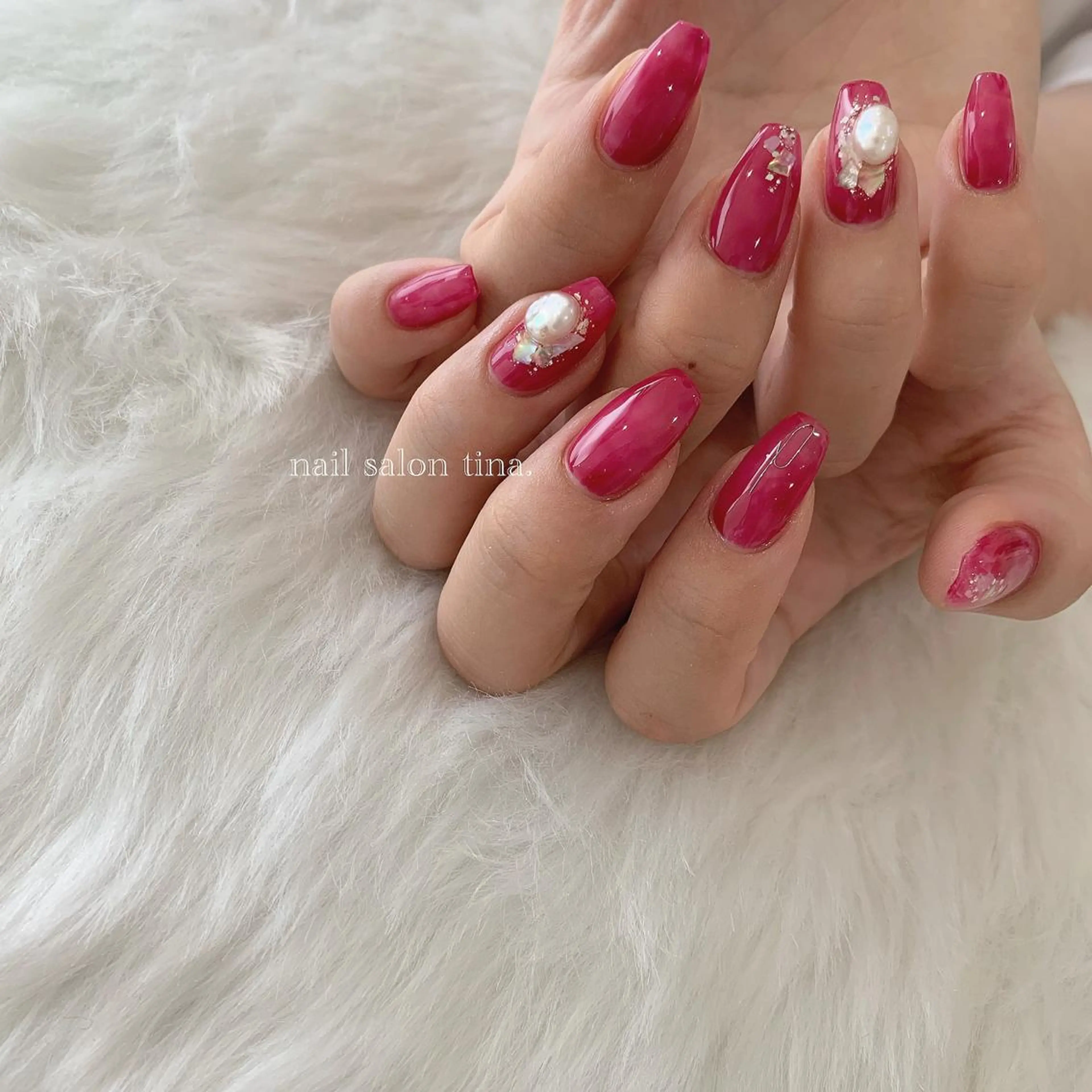 ネイル nail salon tina.所属・中山 はづきのネイルデザイン