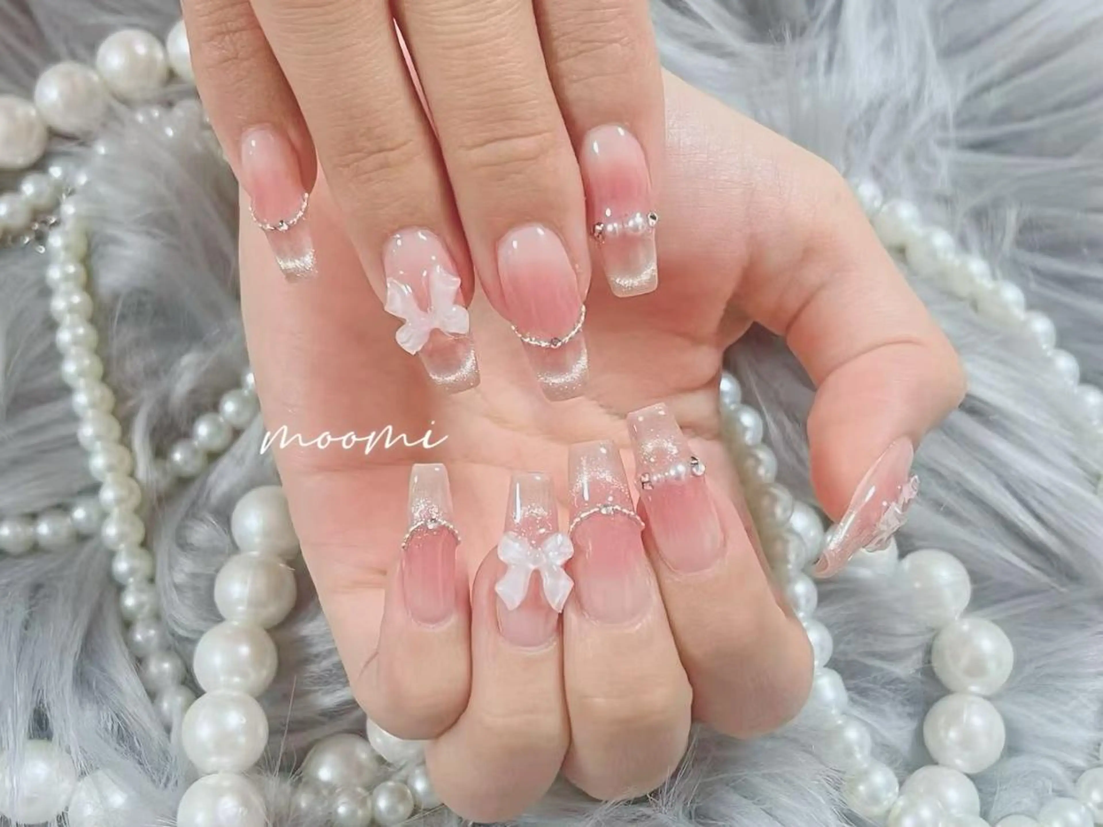 ネイル 長さ出し ジェルネイル グラデーション 韓国ネイル マグネットネイル moomi nail スカルプ専門のネイルデザイン