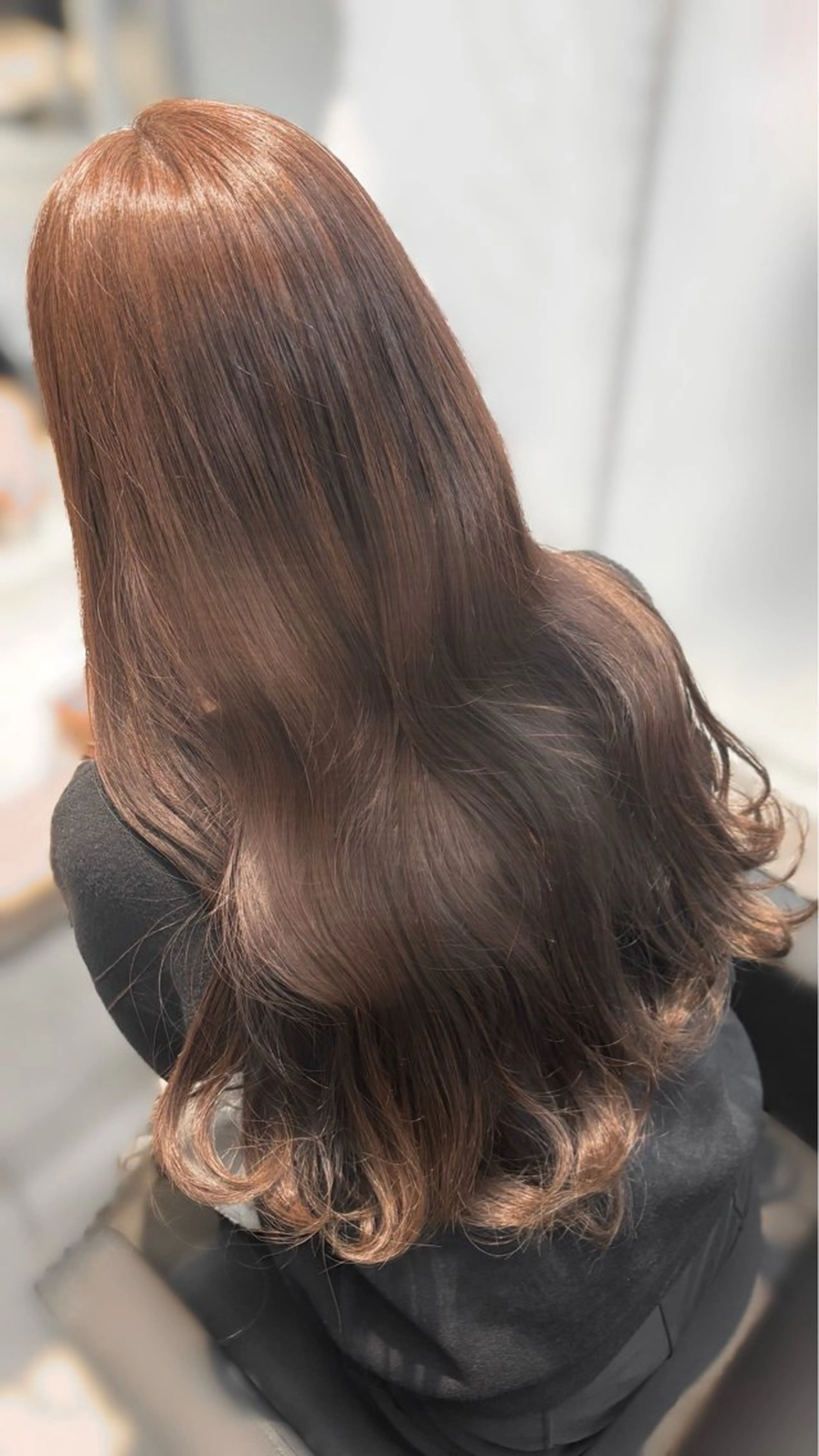 カラー ヘアカラー 米倉 陽菜のヘアスタイル