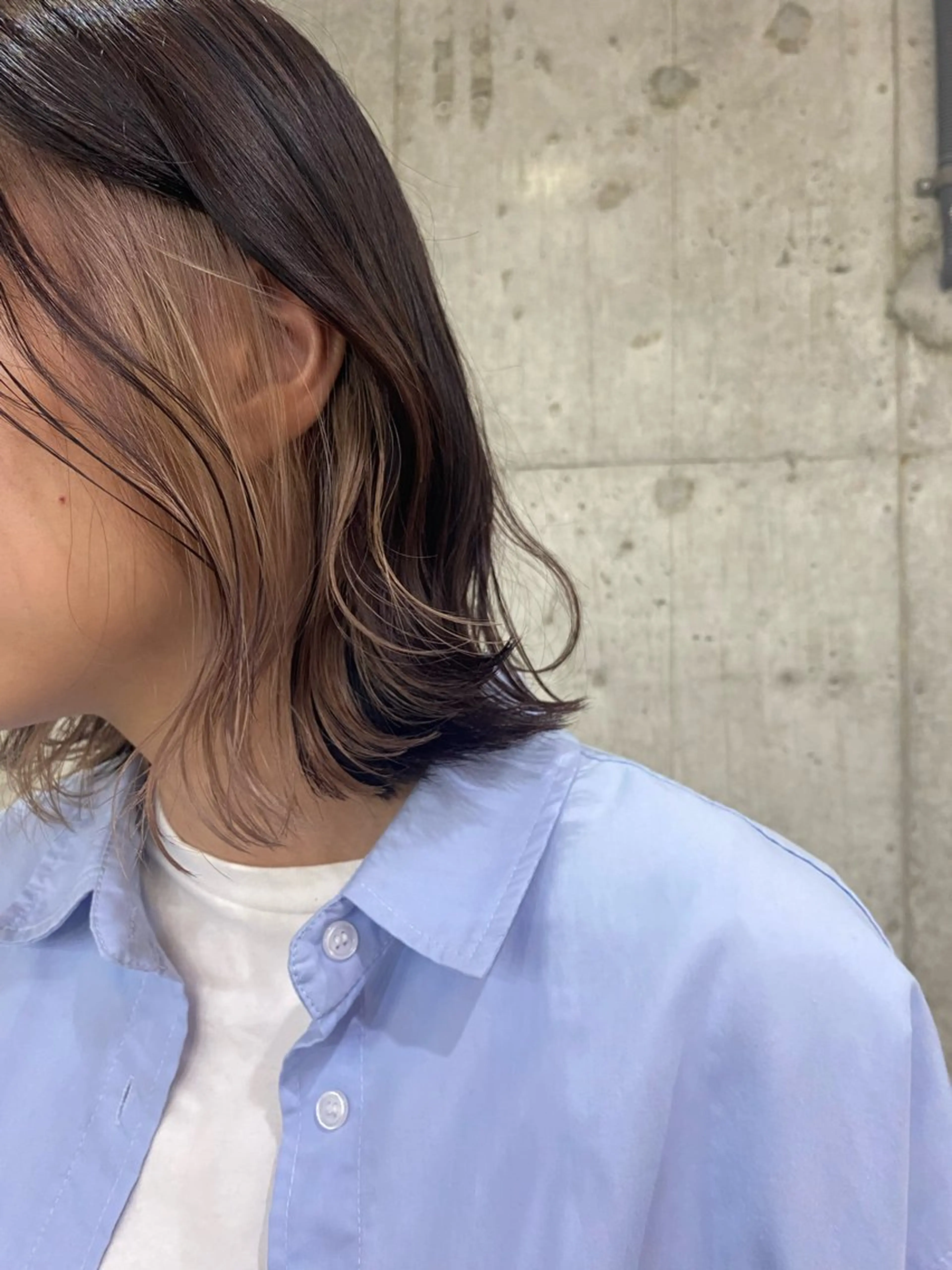 ミディアム センターパート/ニ ュアンスパーマのヘアスタイル