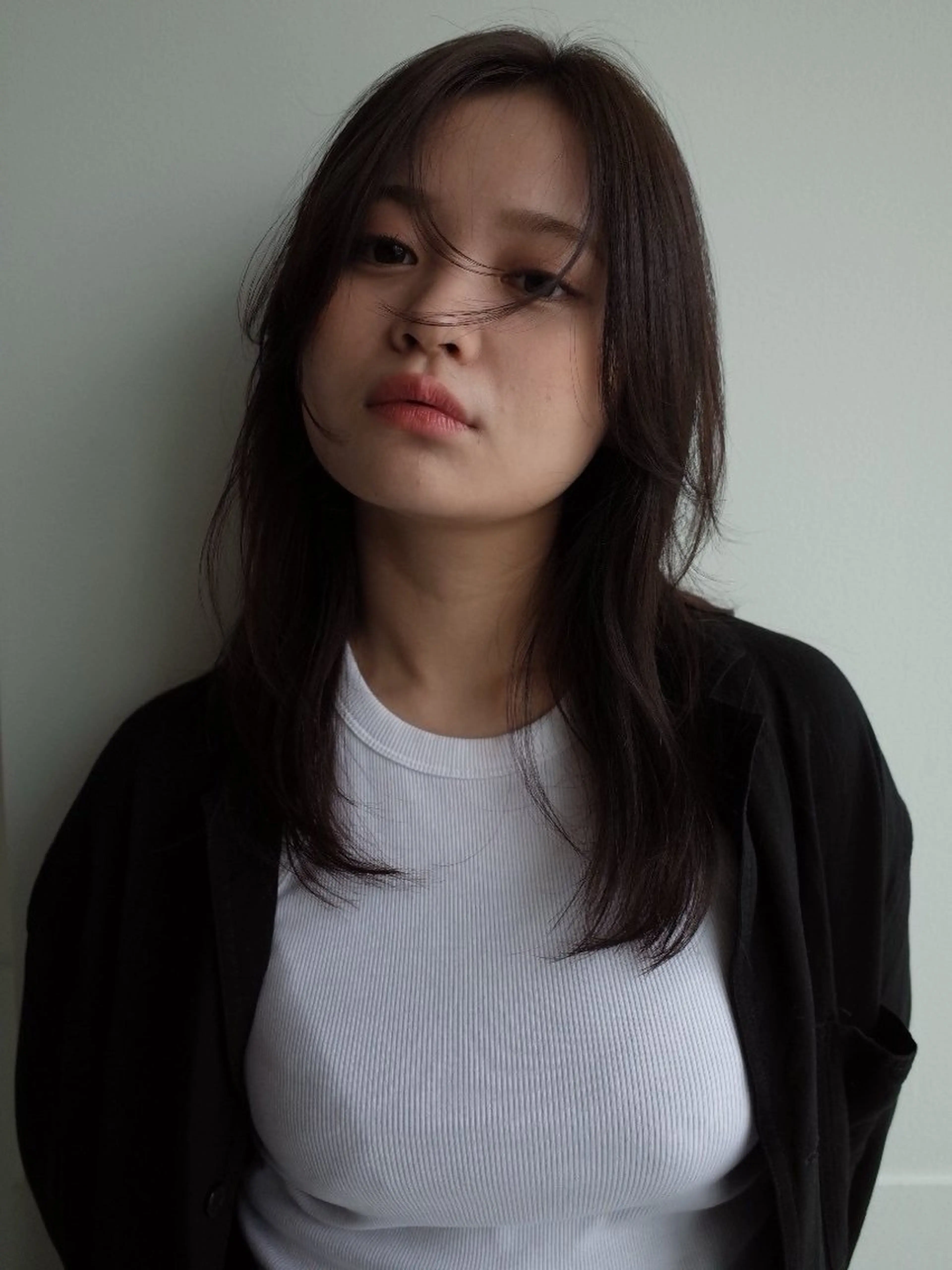 セミロング LOREN＋透明感 オリーブhirokoのヘアスタイル