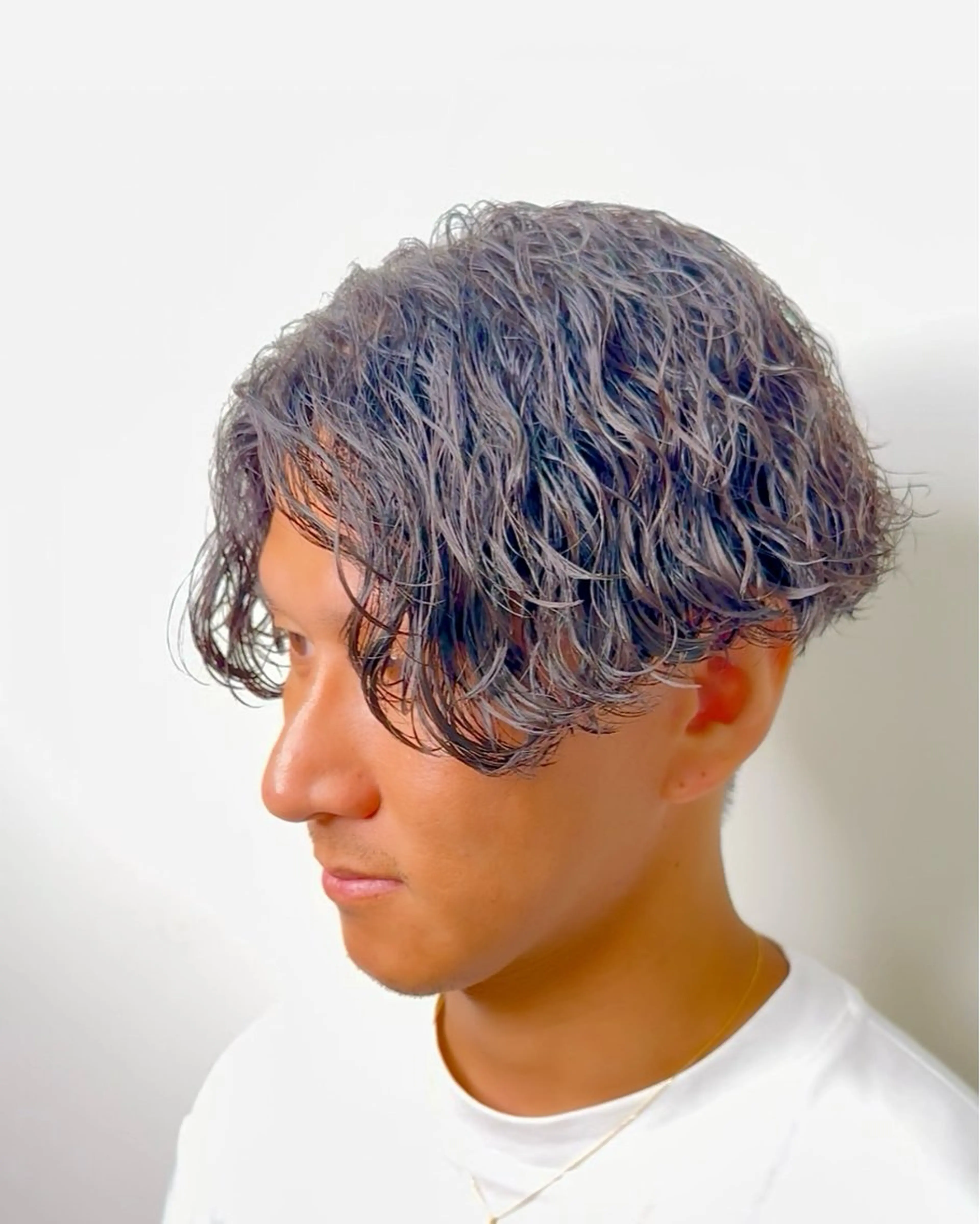 パーマ メンズ センターパート 波巻きパーマ カット パーマ 川地 由麿のヘアスタイル