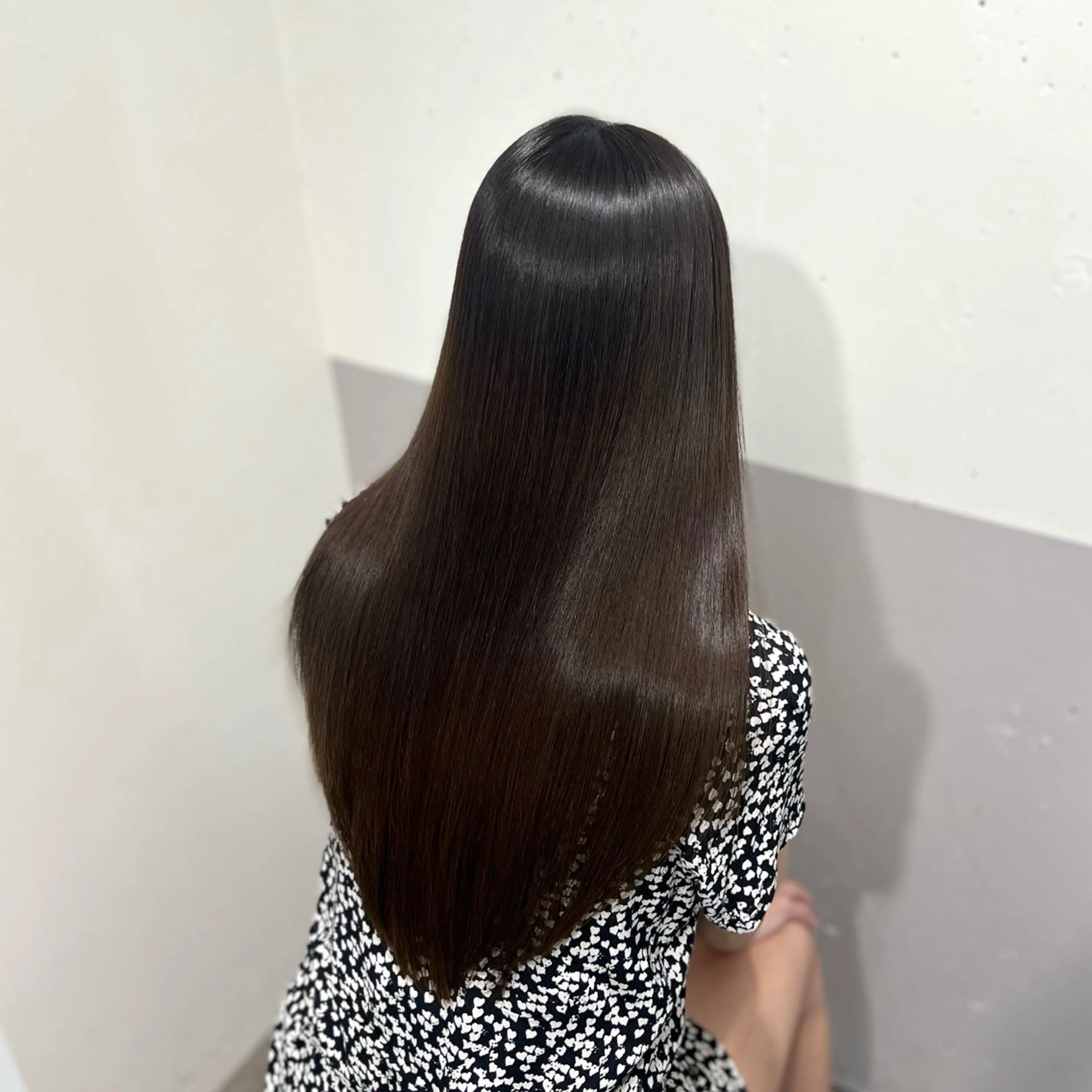 【💘圧倒的艶💘】美髪矯正✨️お悩みを解決して美しい髪の毛にします！（※月曜不可、ハイダメージ、ブリーチ履歴のない方）の写真