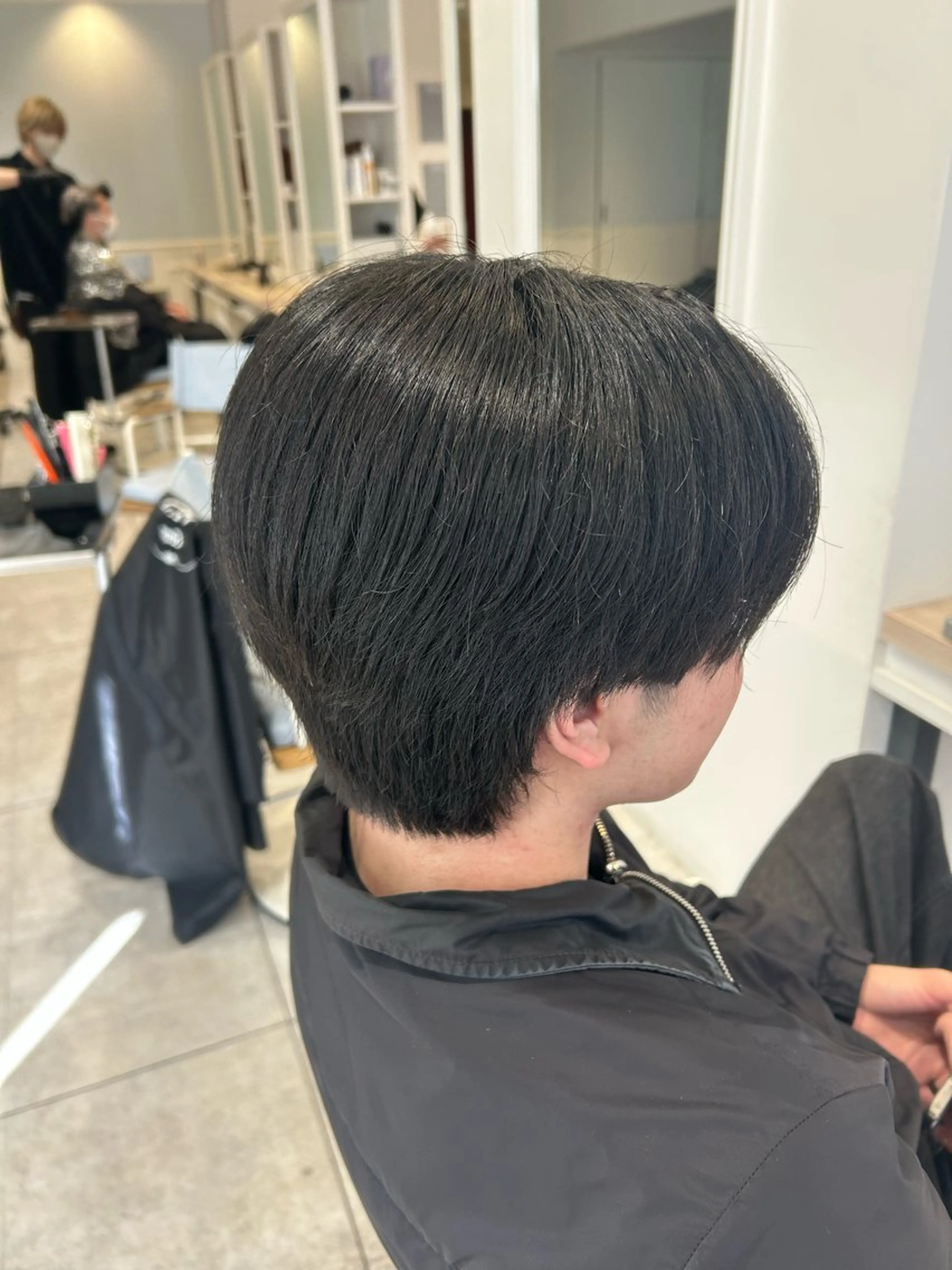 メンズ センターパート 《.Xian》ミサキ /艶髪/メンズパーマのヘアスタイル