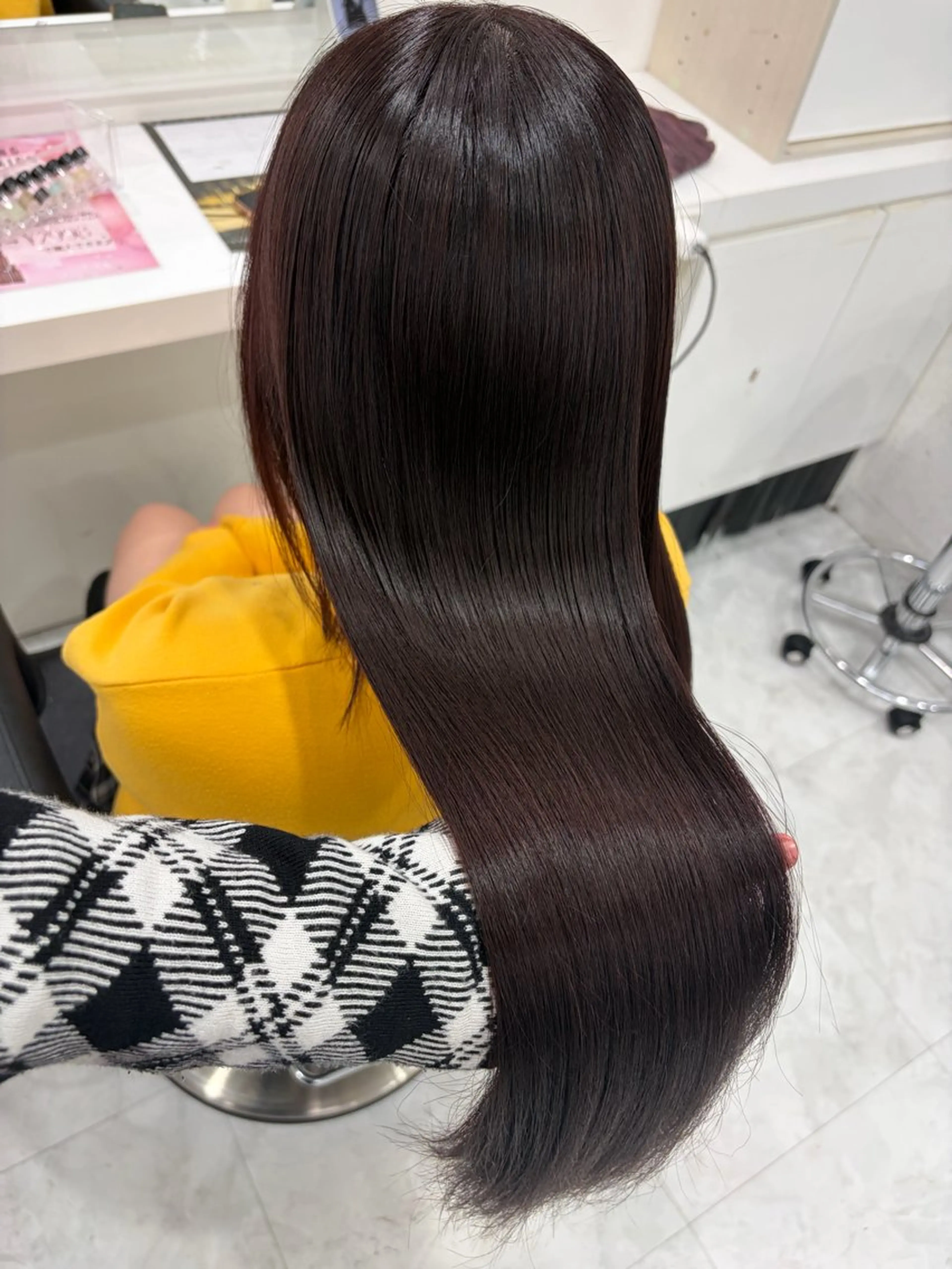 ロング カラー ヘアカラー トリートメント 韓国トレンドヘア🤍 Chima🤍のヘアスタイル