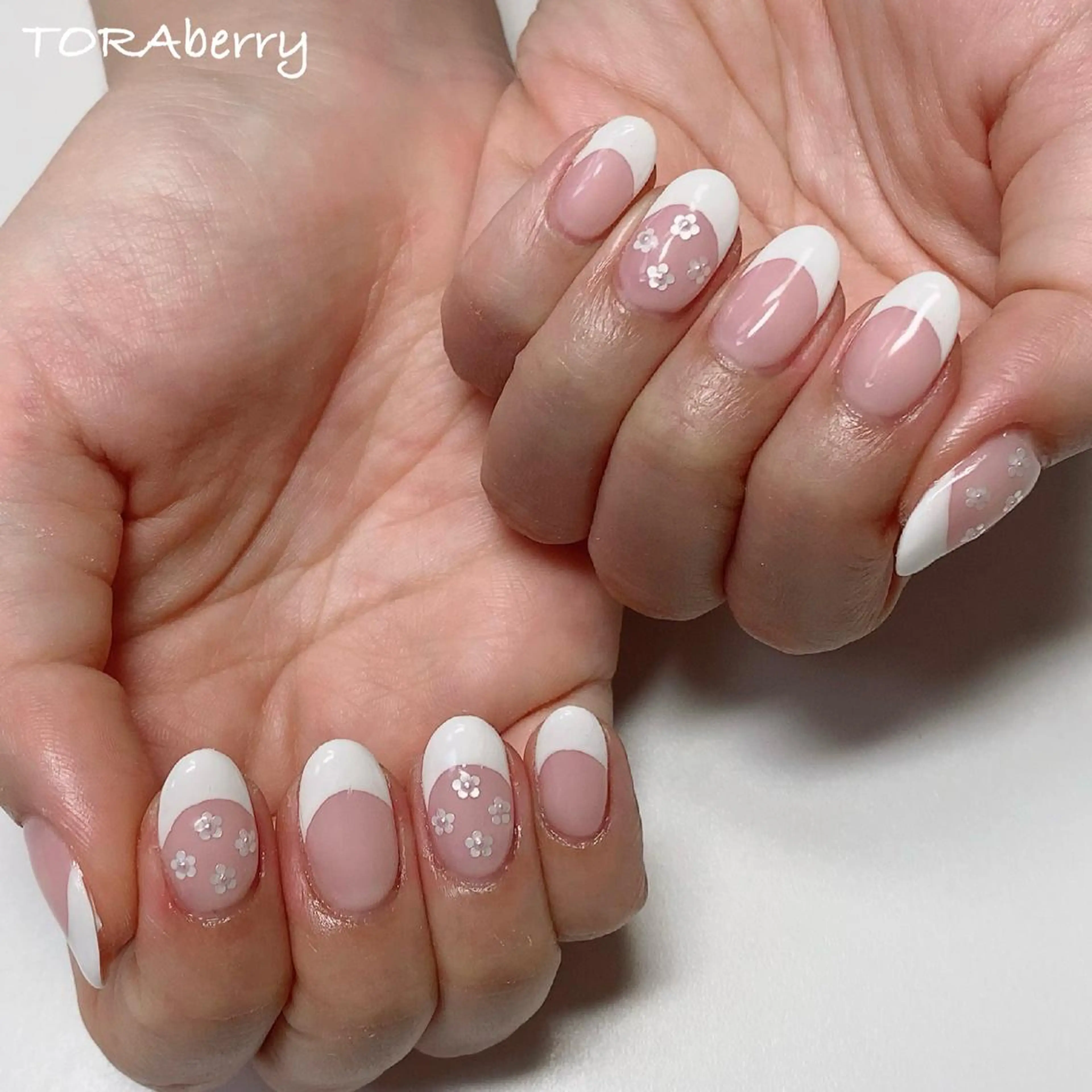 ネイル ハンドネイル ネイリスト なつみのネイルデザイン