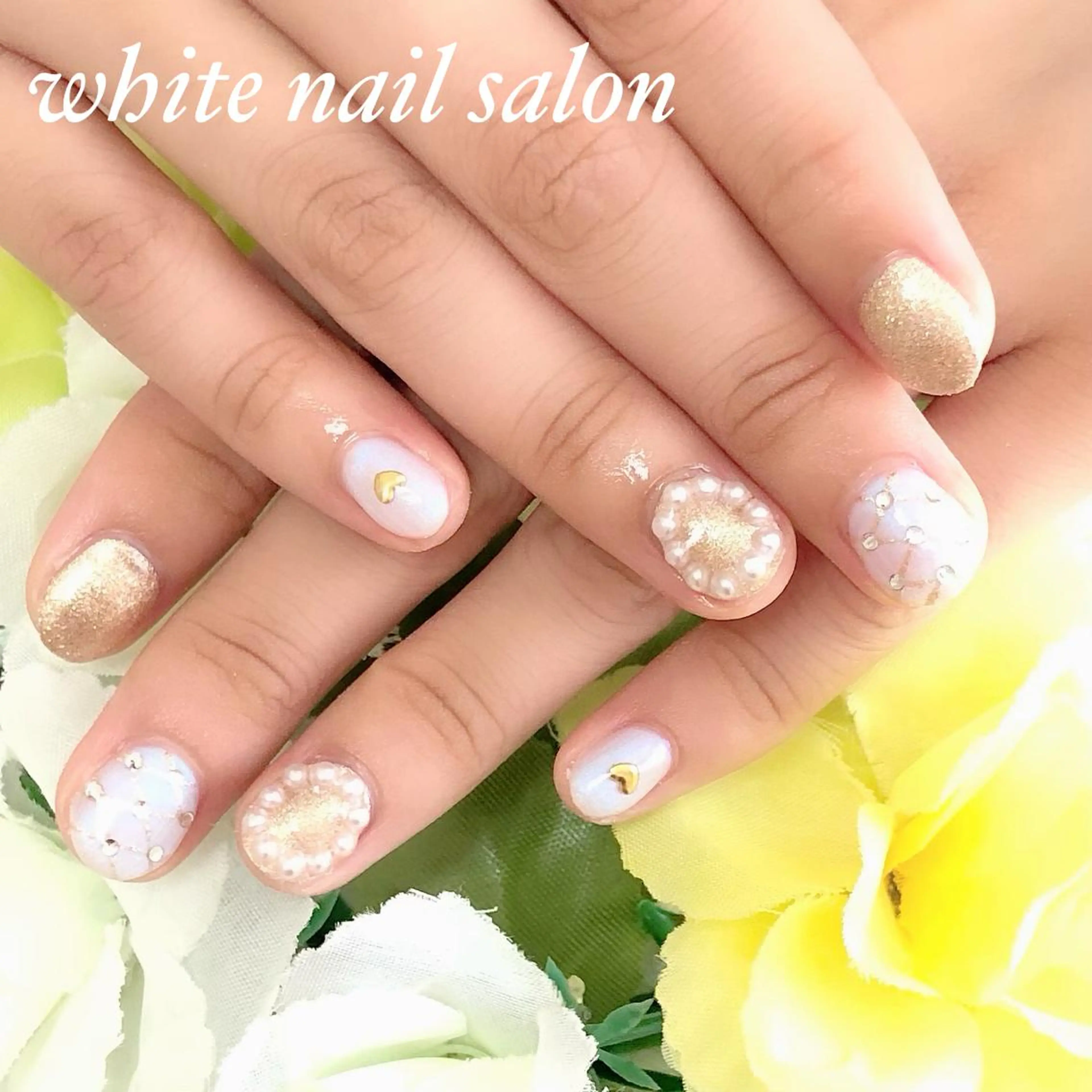 ネイル アートネイル フレンチネイル ジェルネイル ハードジェル 持ち込み ハンドネイル white nail salonのネイルデザイン