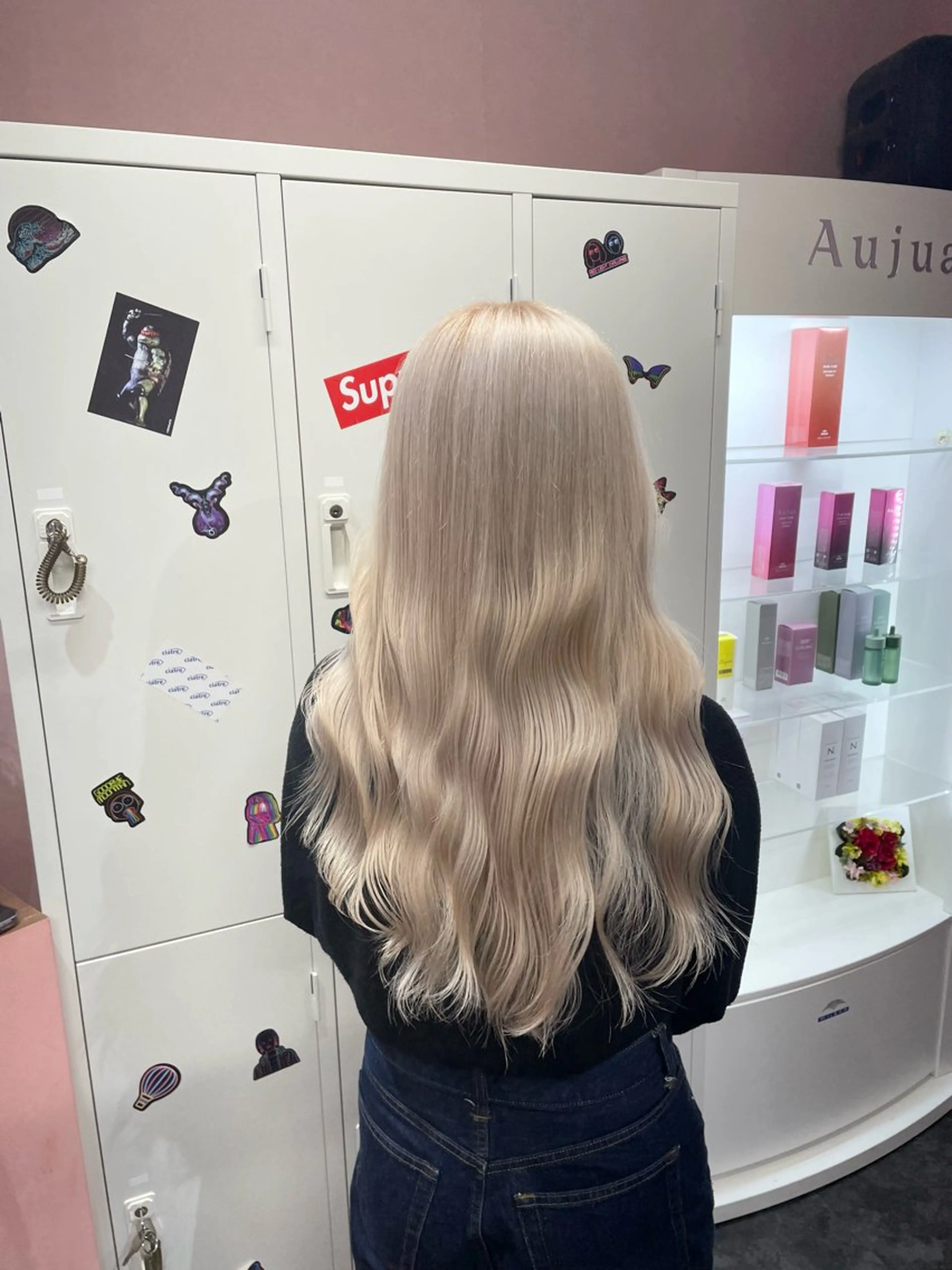 ロング カラー ベージュカラー ホワイトベージュ ヘアカラー ハイトーン/ブリーチ /hikaruのヘアスタイル