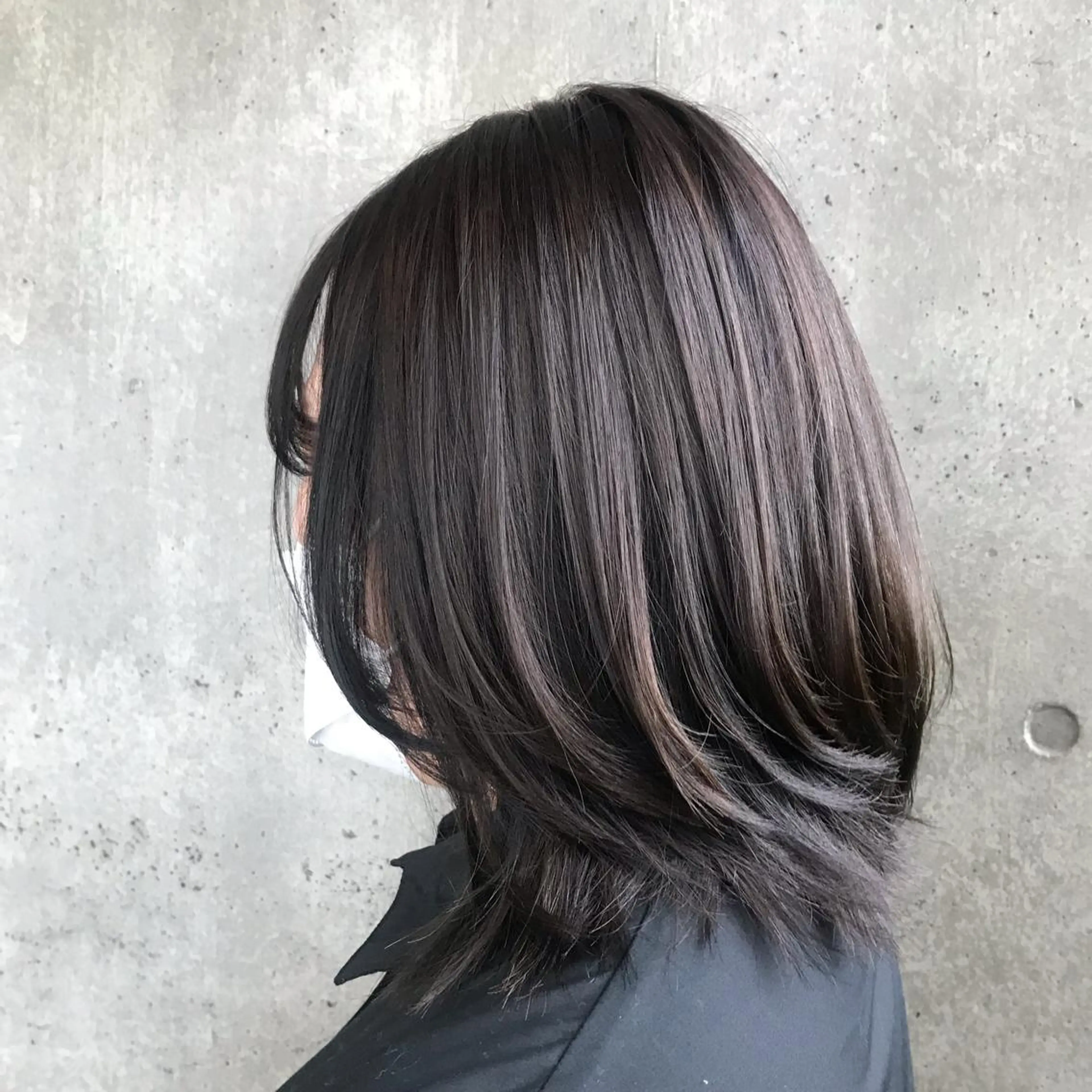 ミディアム 松本平太郎美容室大宮店所属・もりたみかこ 美容師お休み中のヘアスタイル