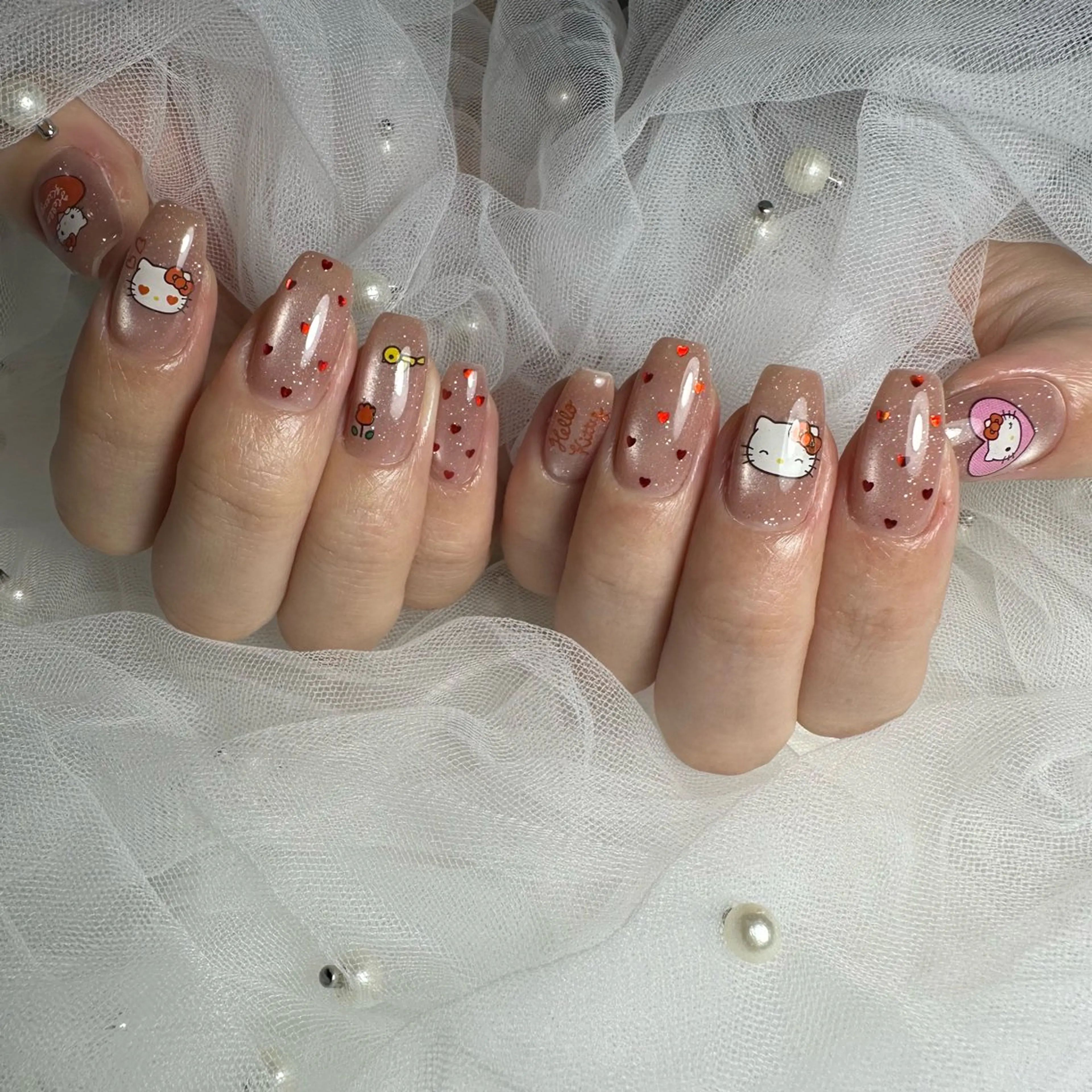 ネイル repos~ルポ~所属・里見 麗のネイルデザイン