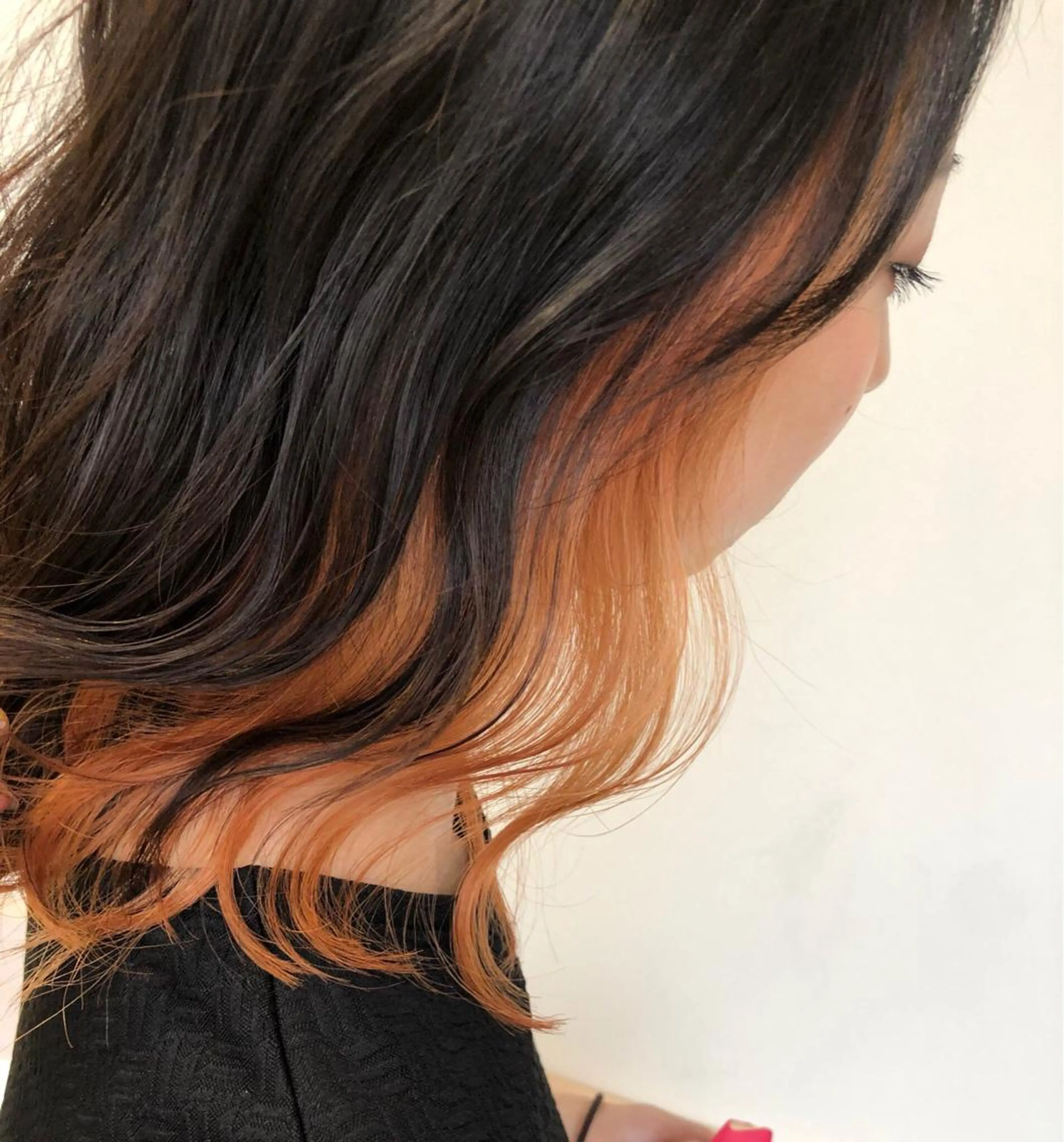 ミディアム カラー オレンジ イエローカラー シールエクステ/ 髪質改善💐yuuのヘアスタイル