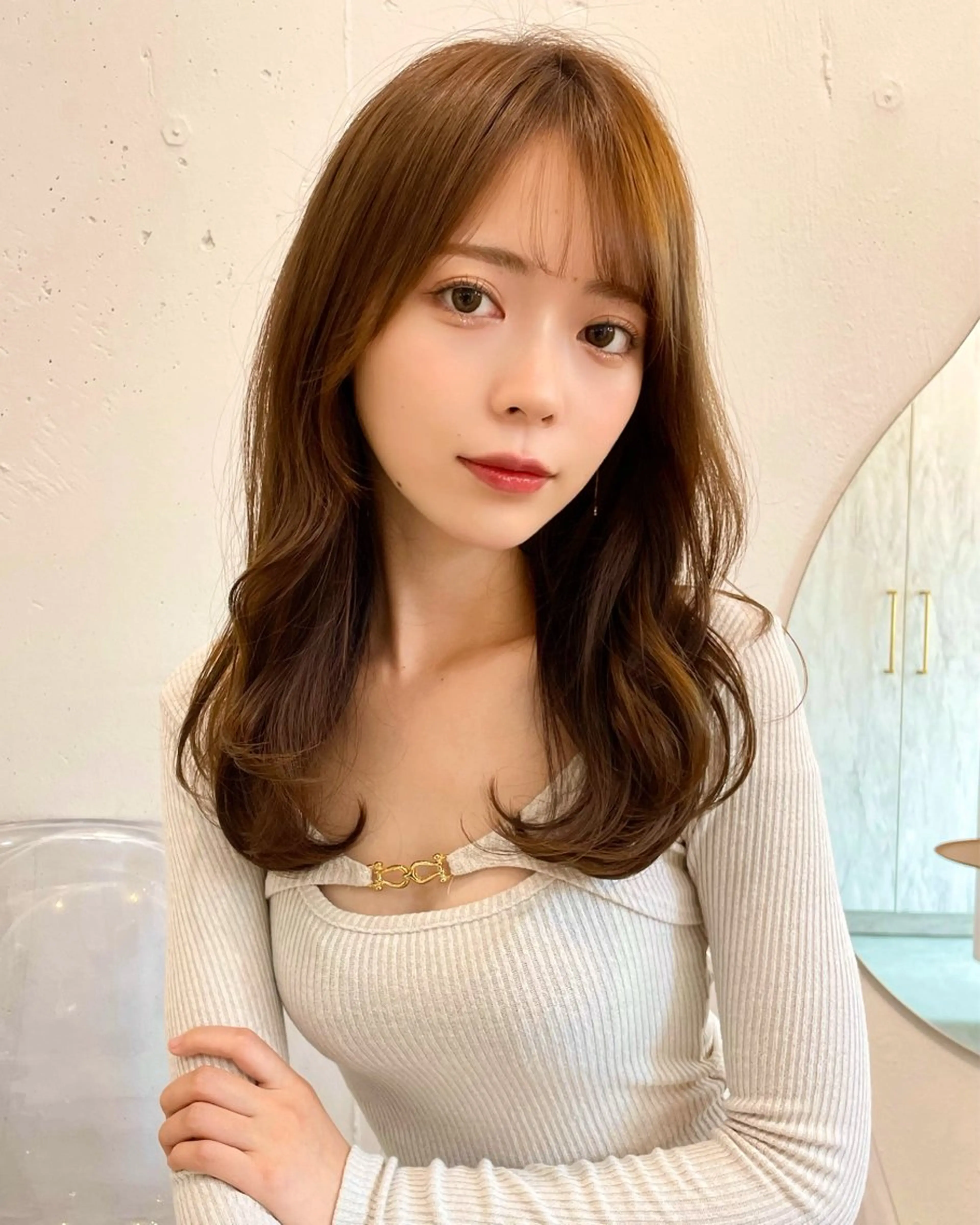 セミロング カラー ベージュカラー ブリーチ 透明感カラー ダブルカラー グレージュ カット ヘアカラー トリートメント 韓国ヘア🤍顔周り/ 髪質改善✨/林遼一郎のヘアスタイル