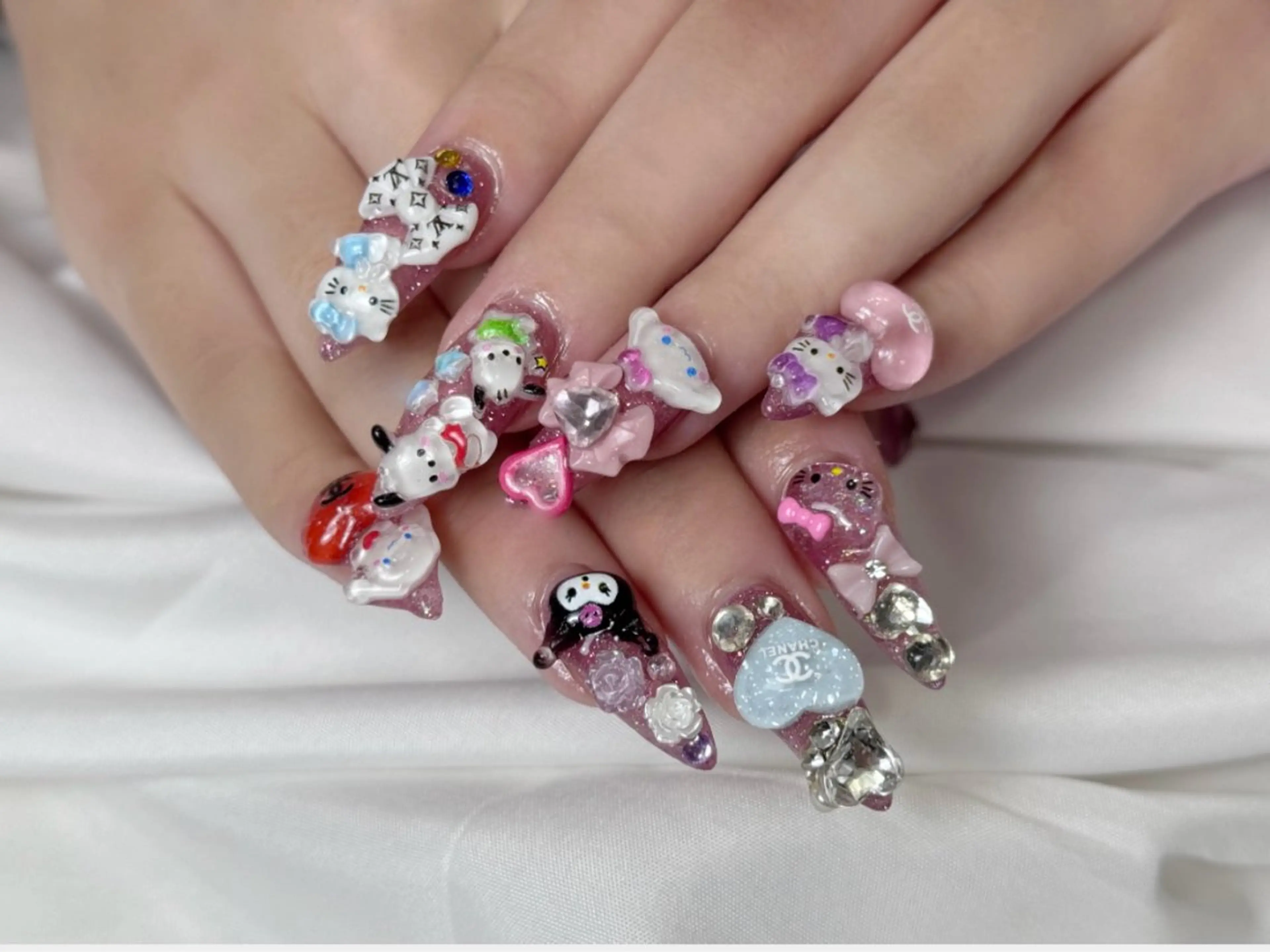 ネイル ロングネイル LinoTino nailのネイルデザイン