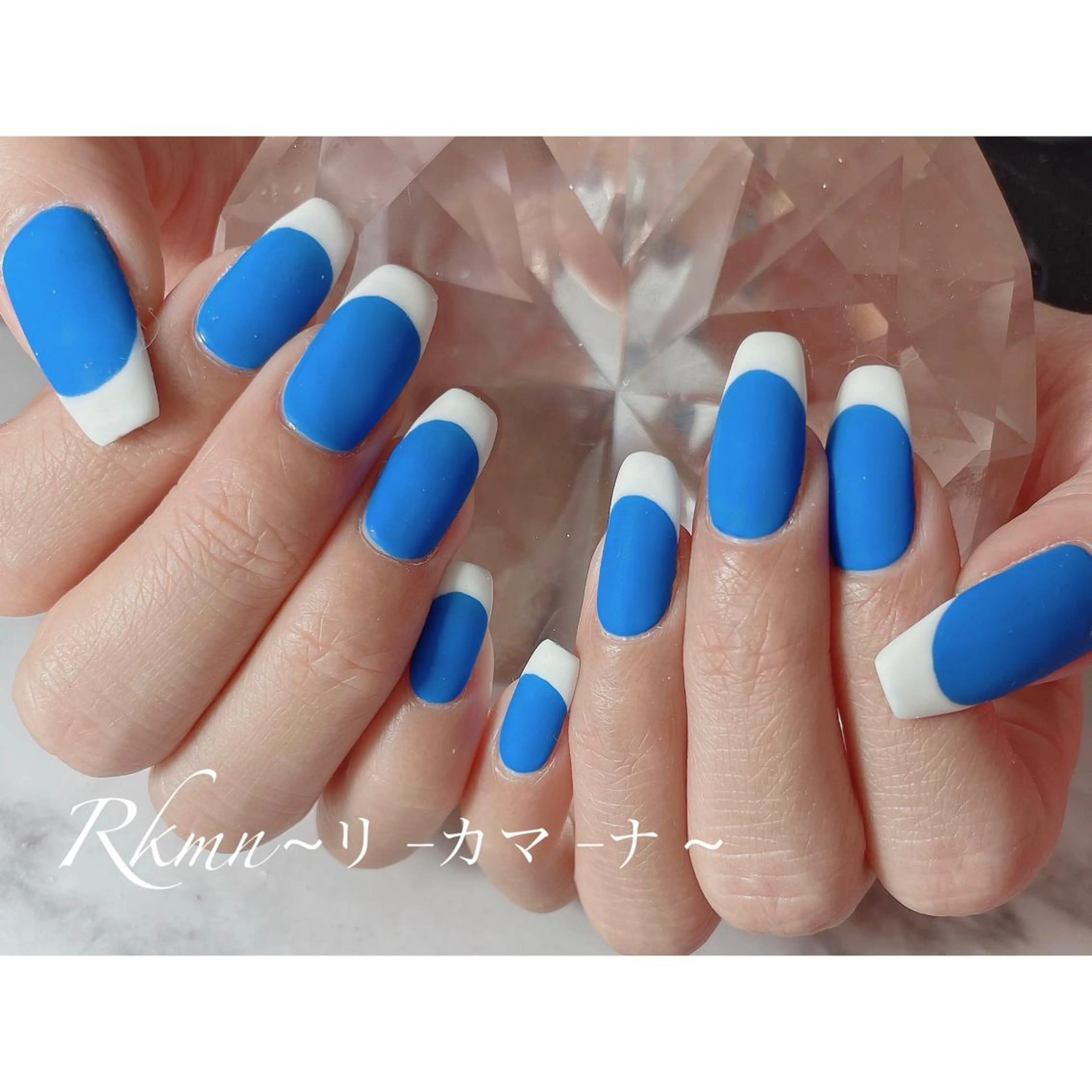 ネイル アートネイル ブルー フレンチネイル 春ネイル ホワイト ハンドネイル フットネイル ハンドケア Rkmn ~リ-カマ-ナ~のネイルデザイン