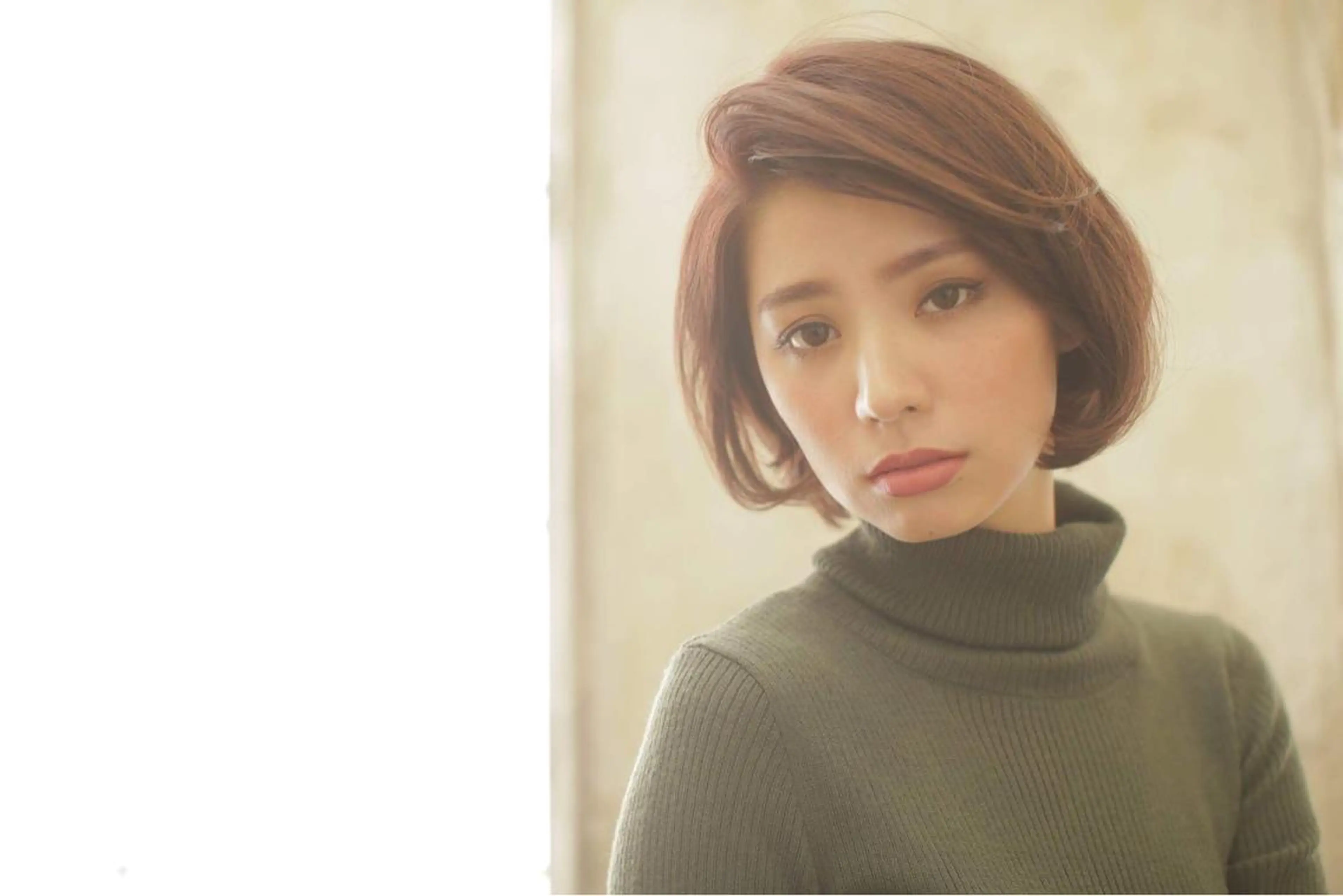 ショート カラー 黒髪 ボブ 斜めバング 似合わせカット ショートヘア エイト ウメダのヘアスタイル