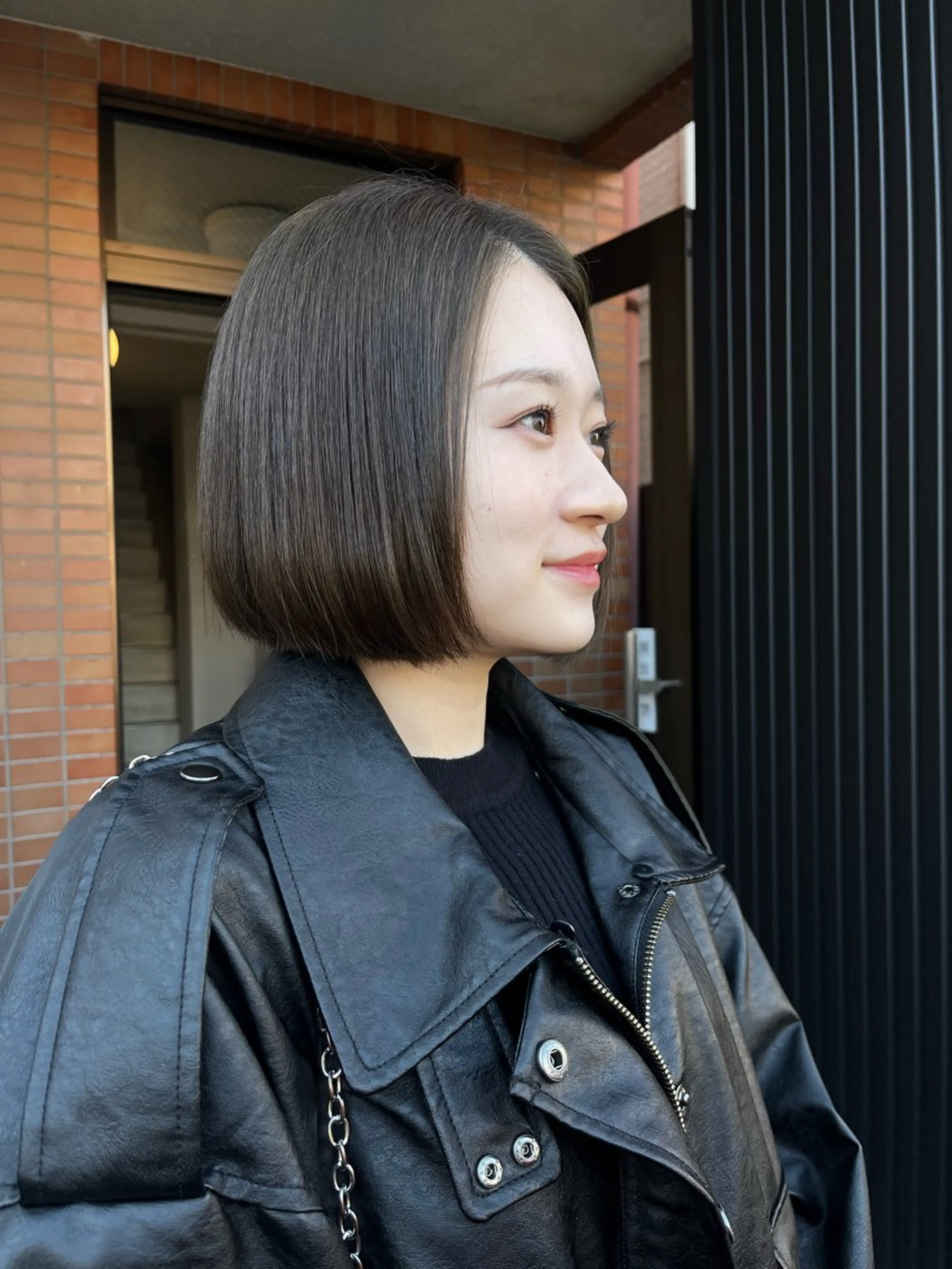 ショート カラー ベージュカラー オリーブベージュ ボブ inc新小岩北口店 🫧Nichikaのヘアスタイル